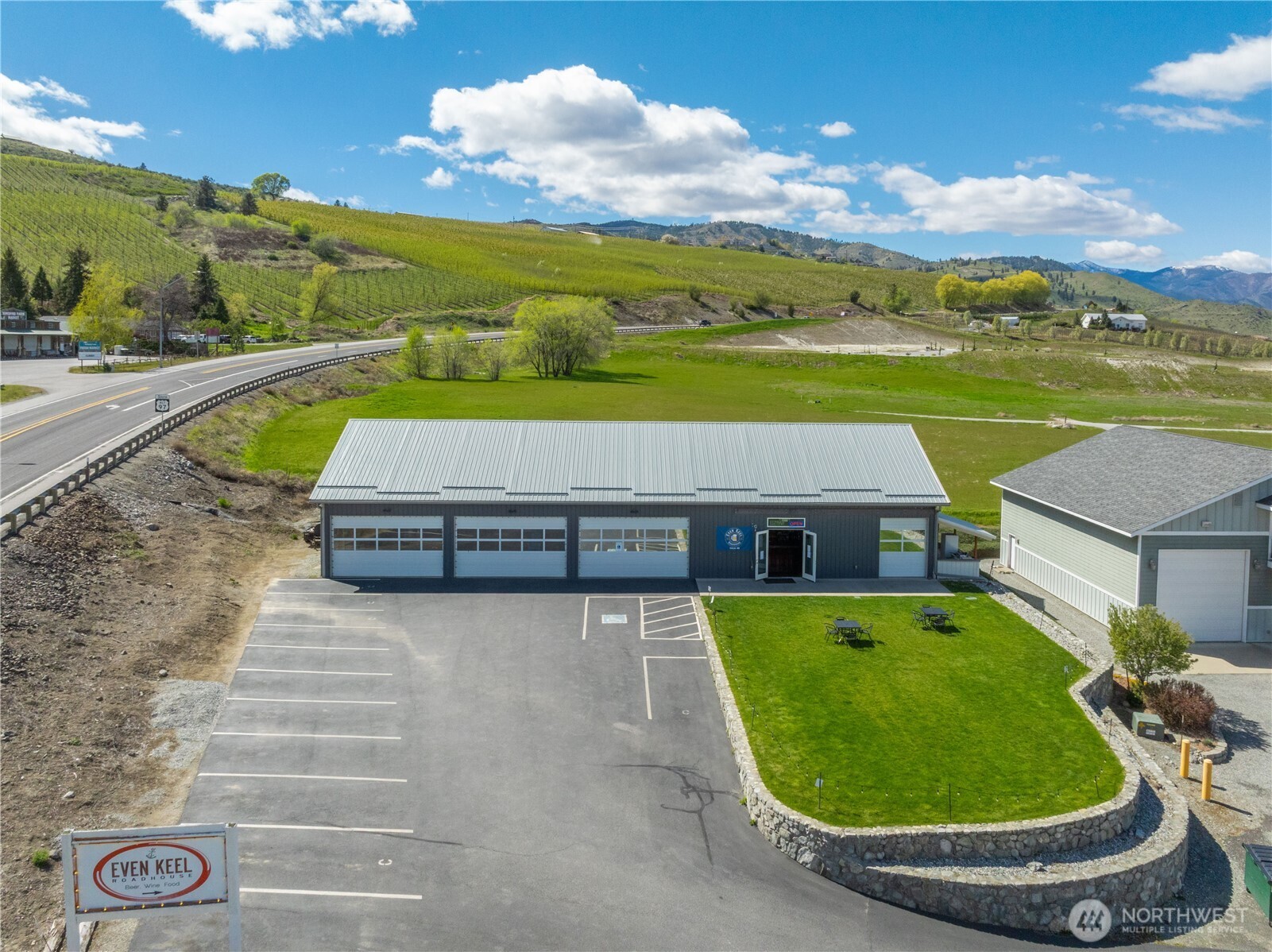 90 Lees Place , Chelan, WA 98816
