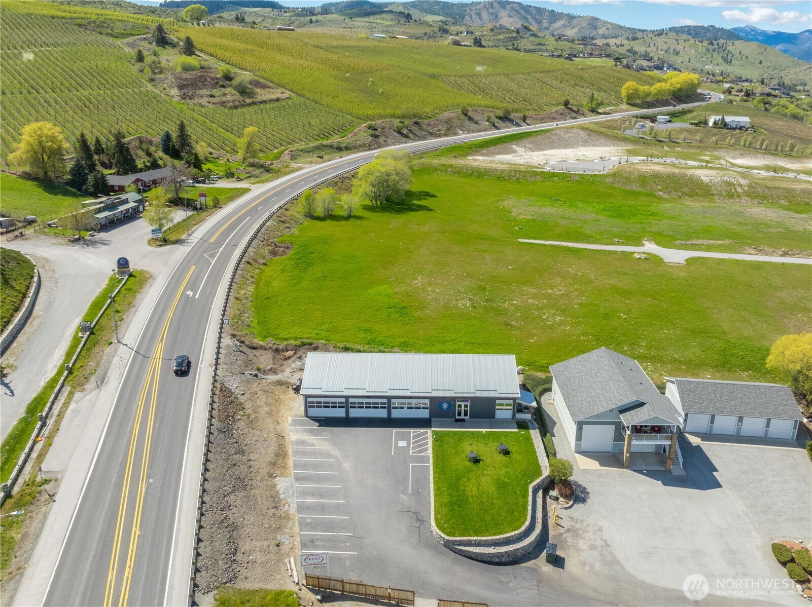 90 Lees Place , Chelan, WA 98816