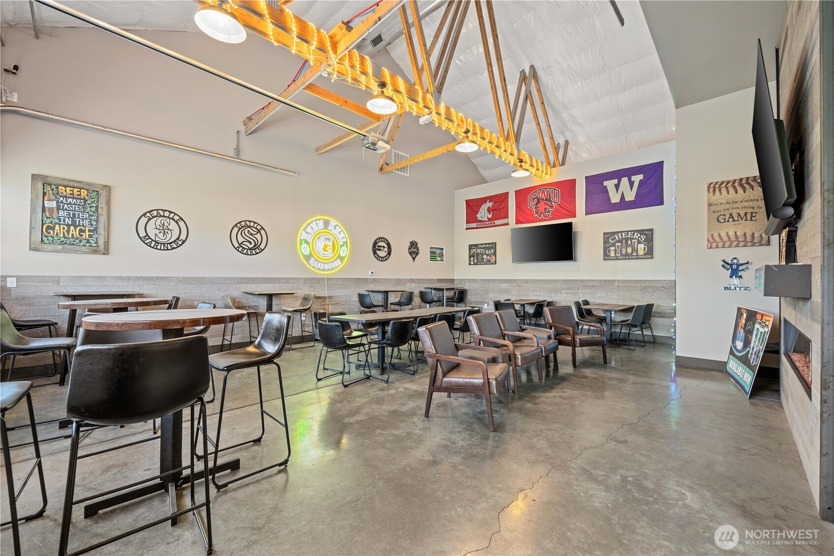 90 Lees Place , Chelan, WA 98816