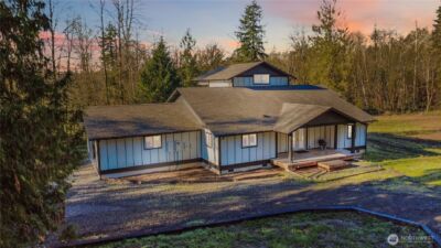 241 Oxbow Lake Ln , Toledo, WA 98591