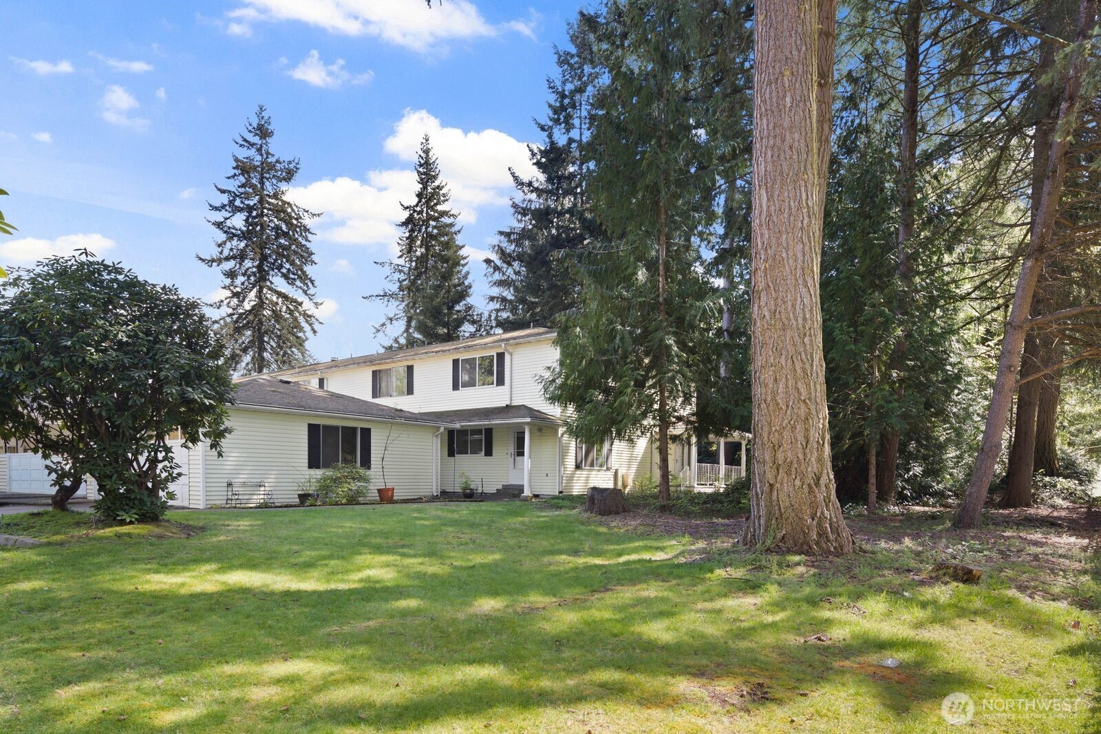 32405 1st Place S, Federal Way, WA 98003-5710