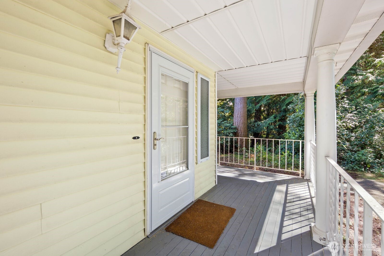 32405 1st Place S, Federal Way, WA 98003-5710