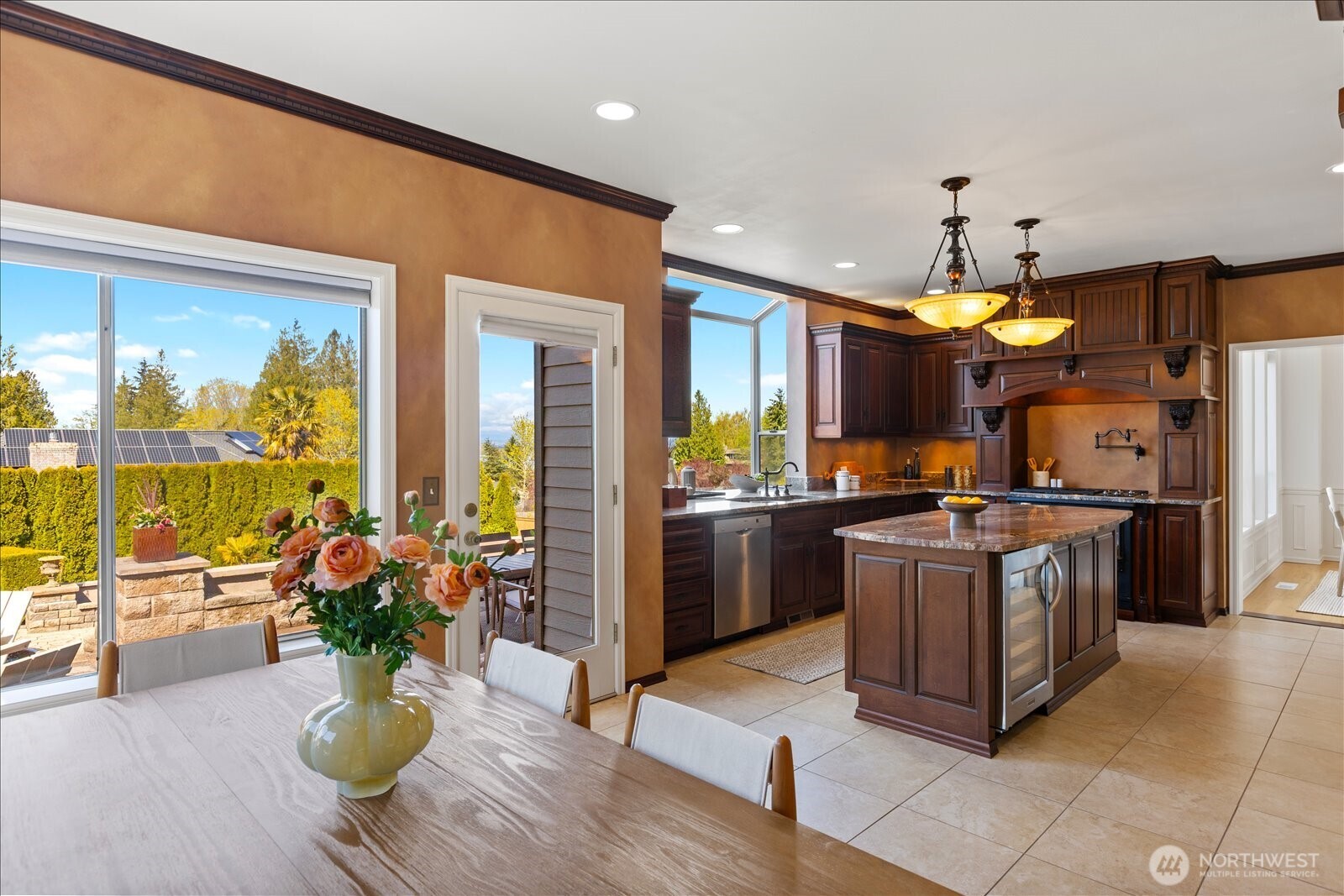 2408 55th Street SW, Everett, WA 98203