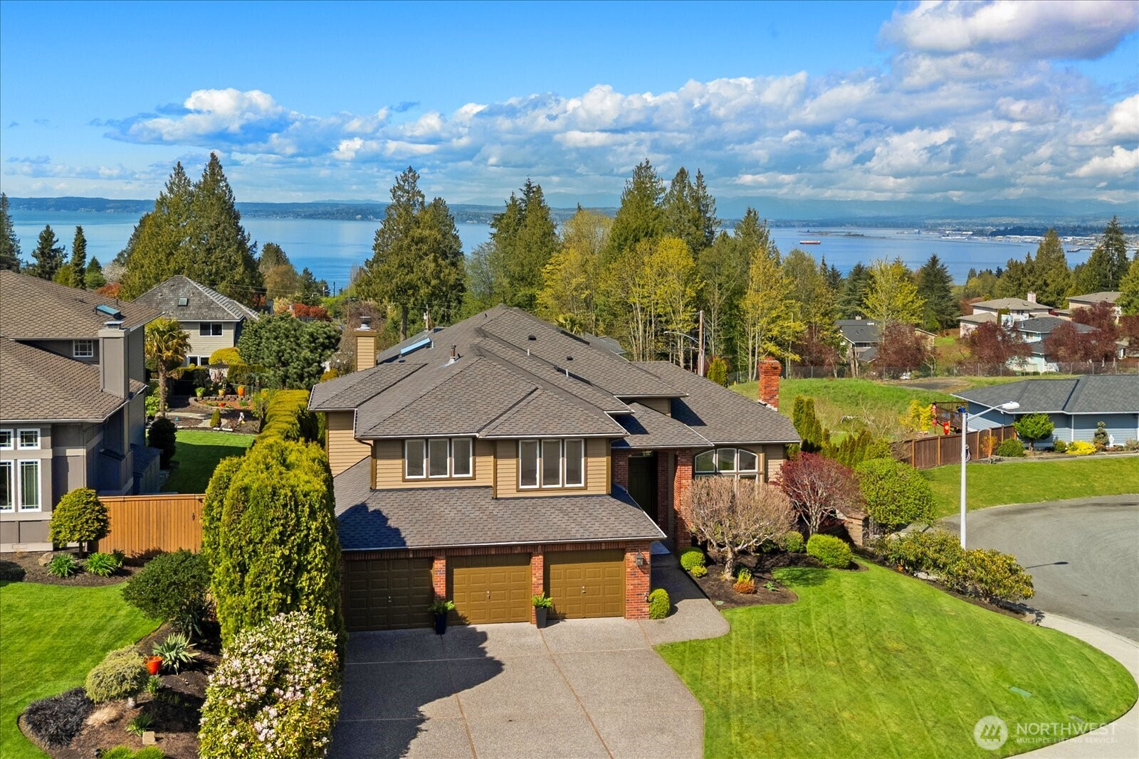 2408 55th Street SW, Everett, WA 98203