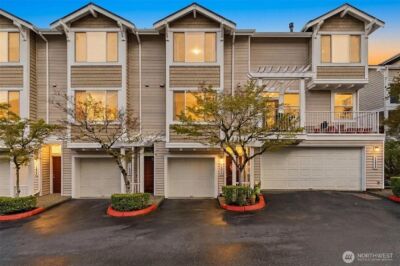 11856 NE 162nd Lane #9-4, Bothell, WA 98011