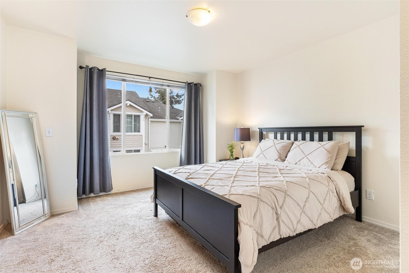 11856 NE 162nd Lane #9-4, Bothell, WA 98011