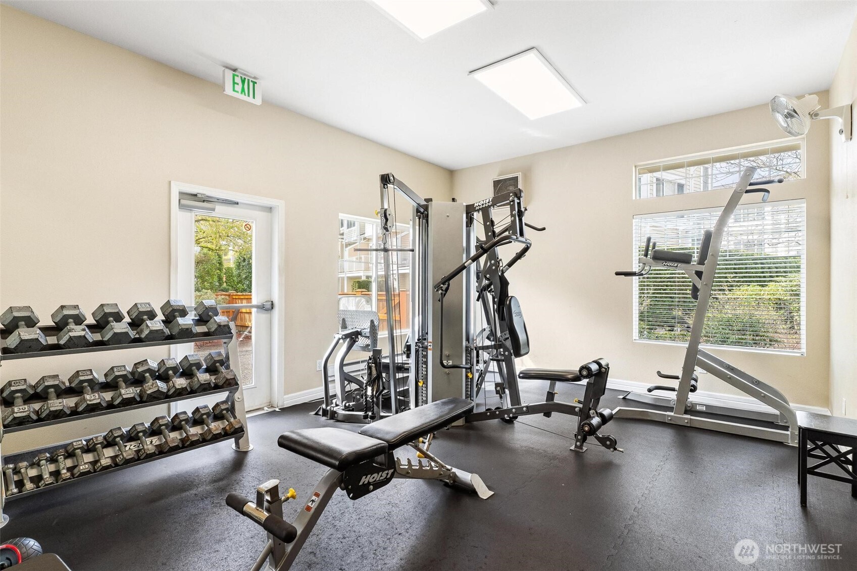 11856 NE 162nd Lane #9-4, Bothell, WA 98011