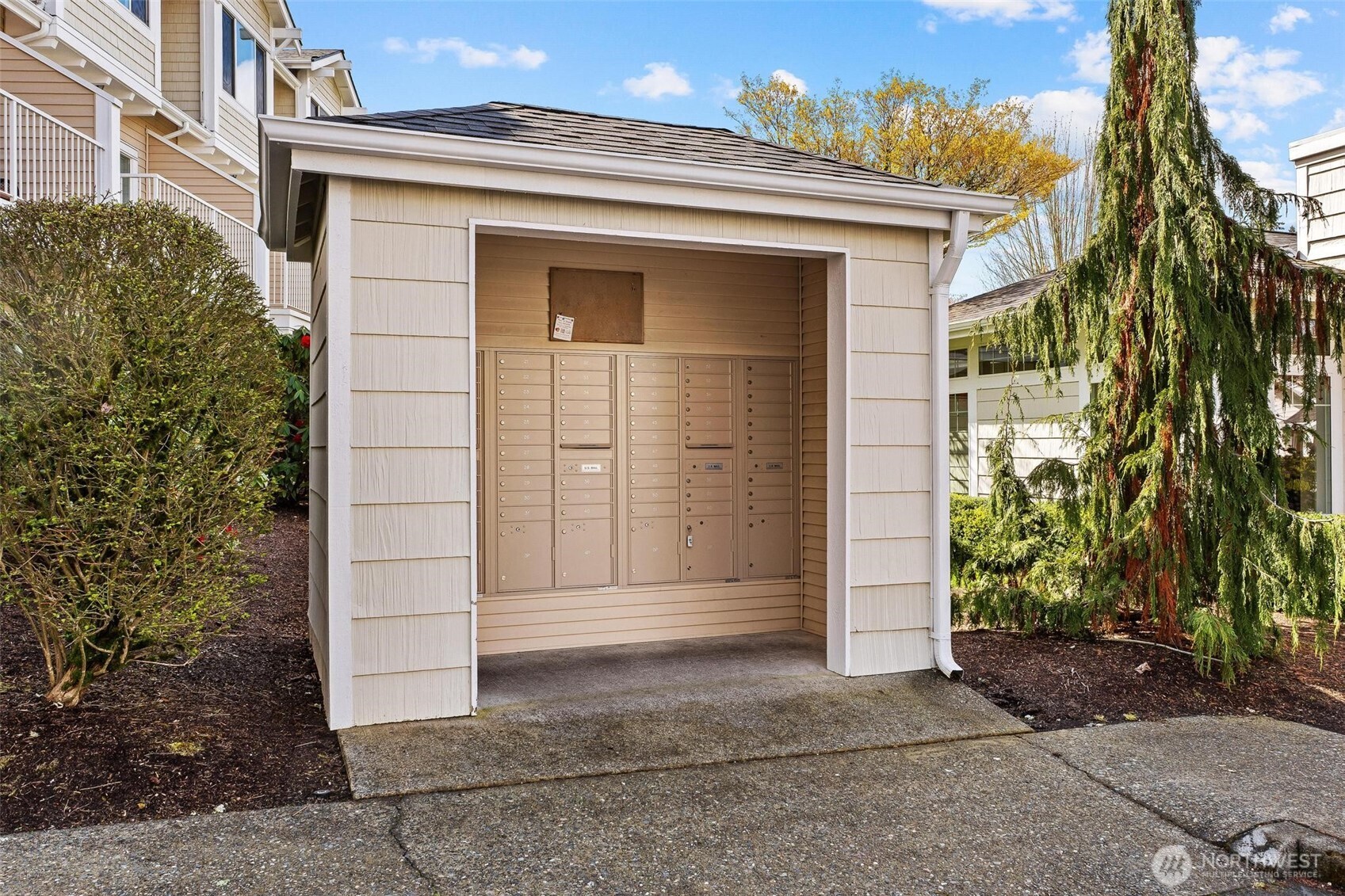 11856 NE 162nd Lane #9-4, Bothell, WA 98011