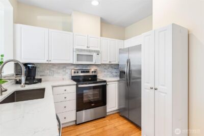 11856 NE 162nd Lane #9-4, Bothell, WA 98011 - Photo 8