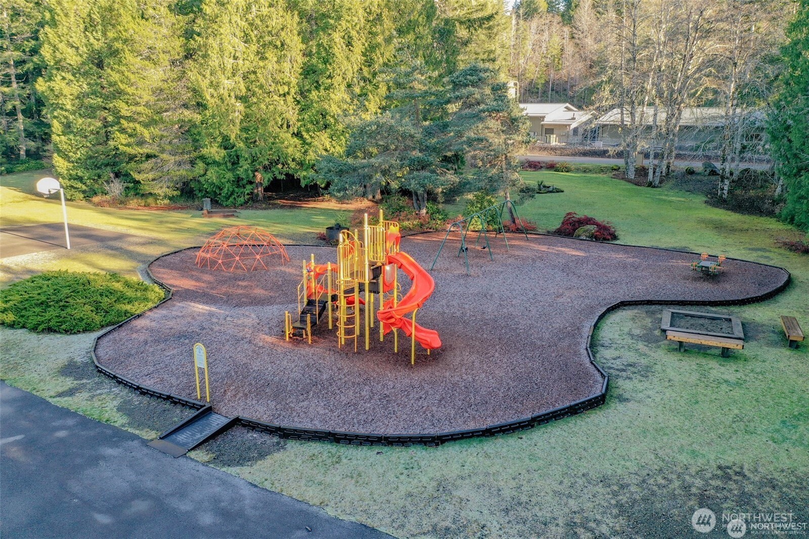 30 N Wigeon Place S, Hoodsport, WA 98548
