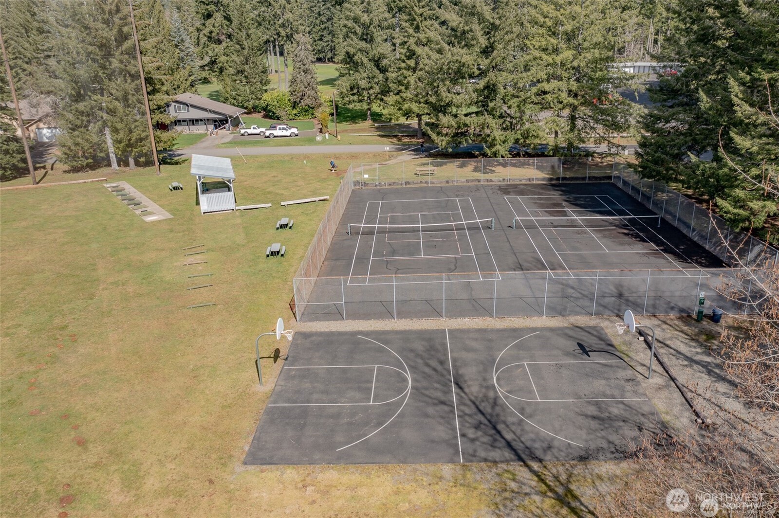 30 N Wigeon Place S, Hoodsport, WA 98548