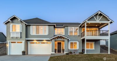 651 S Juli Avenue , East Wenatchee, WA 98802