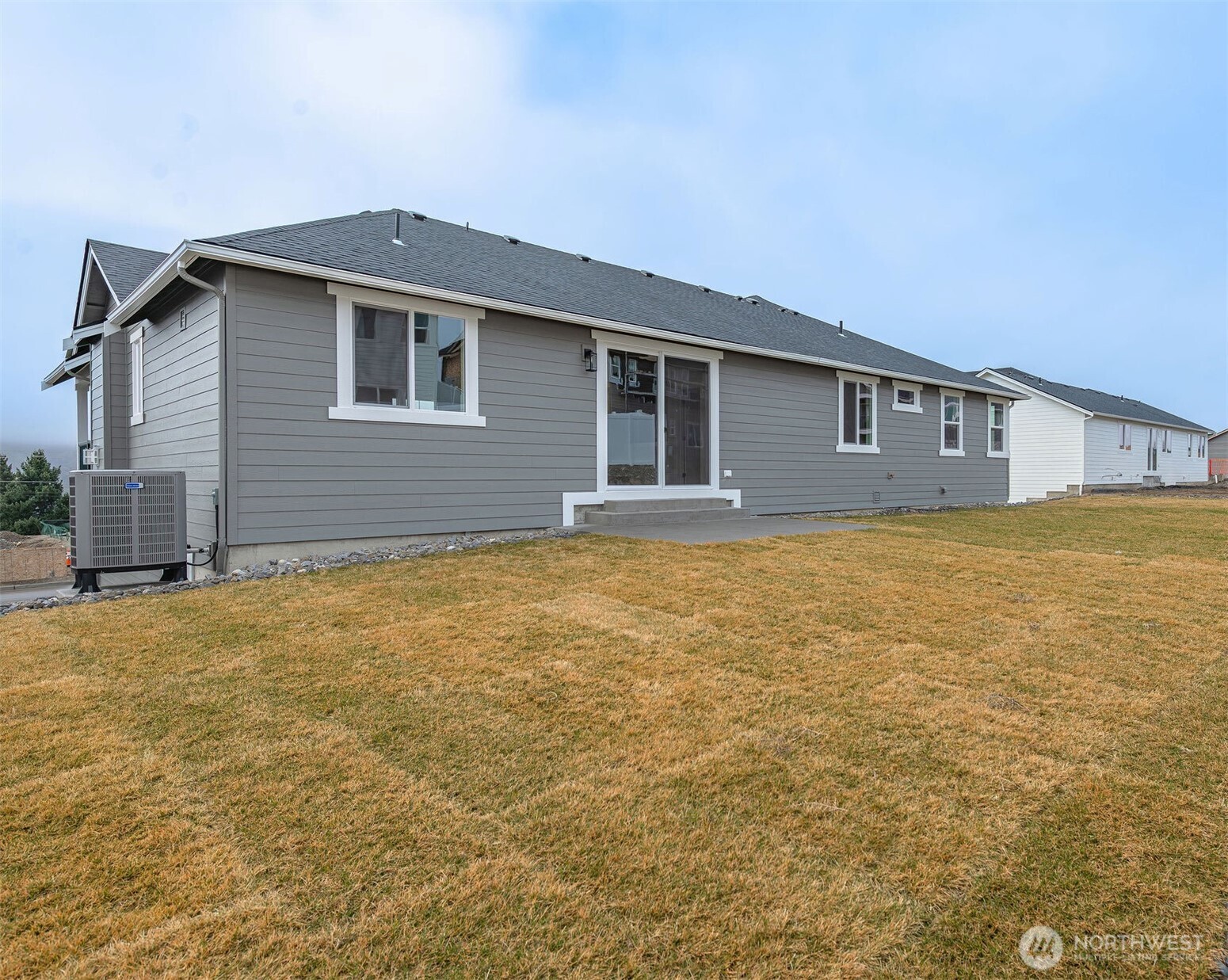 651 S Juli Avenue , East Wenatchee, WA 98802