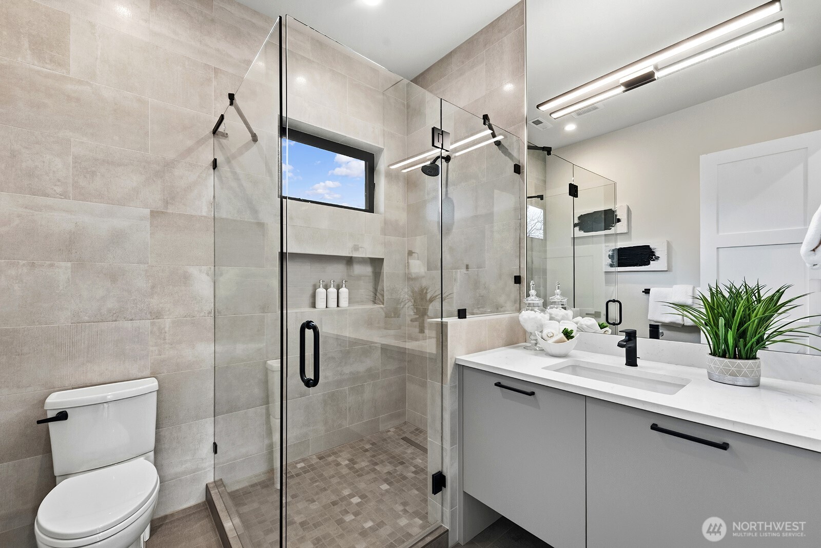 1028 163rd Avenue SE, Bellevue, WA 98008