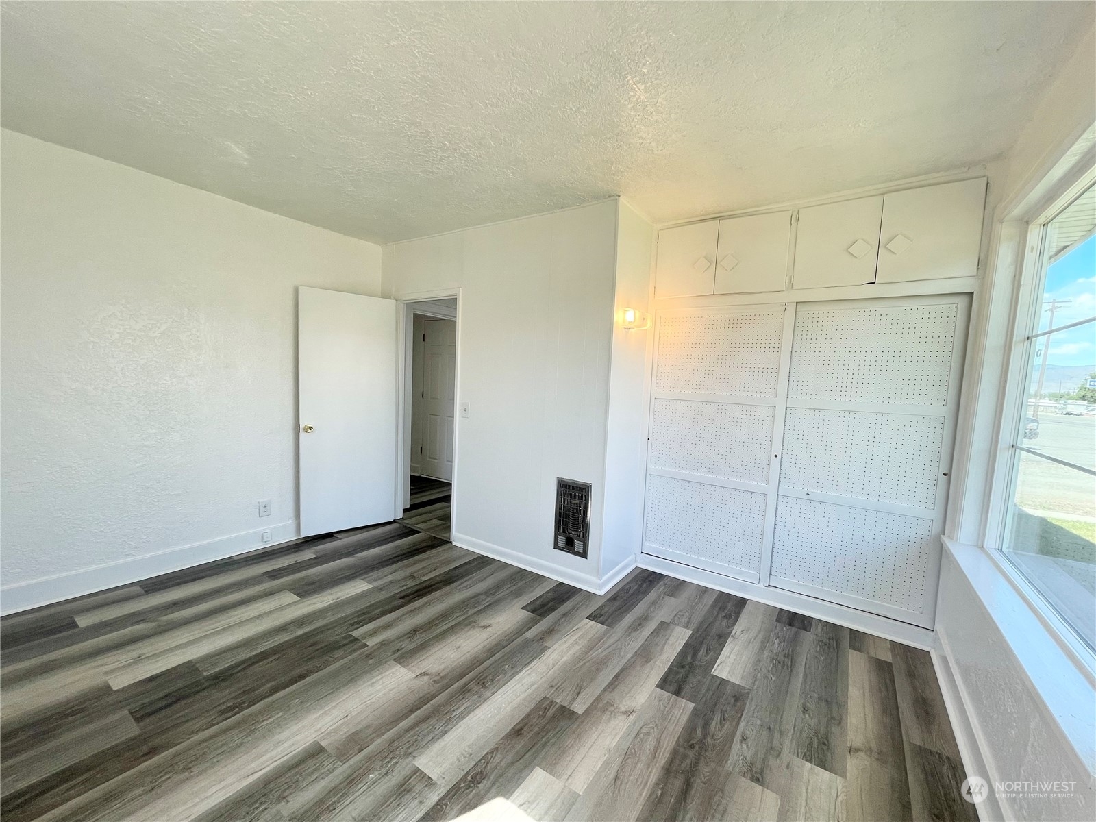 1579 2nd Ave N , Okanogan, WA 98840