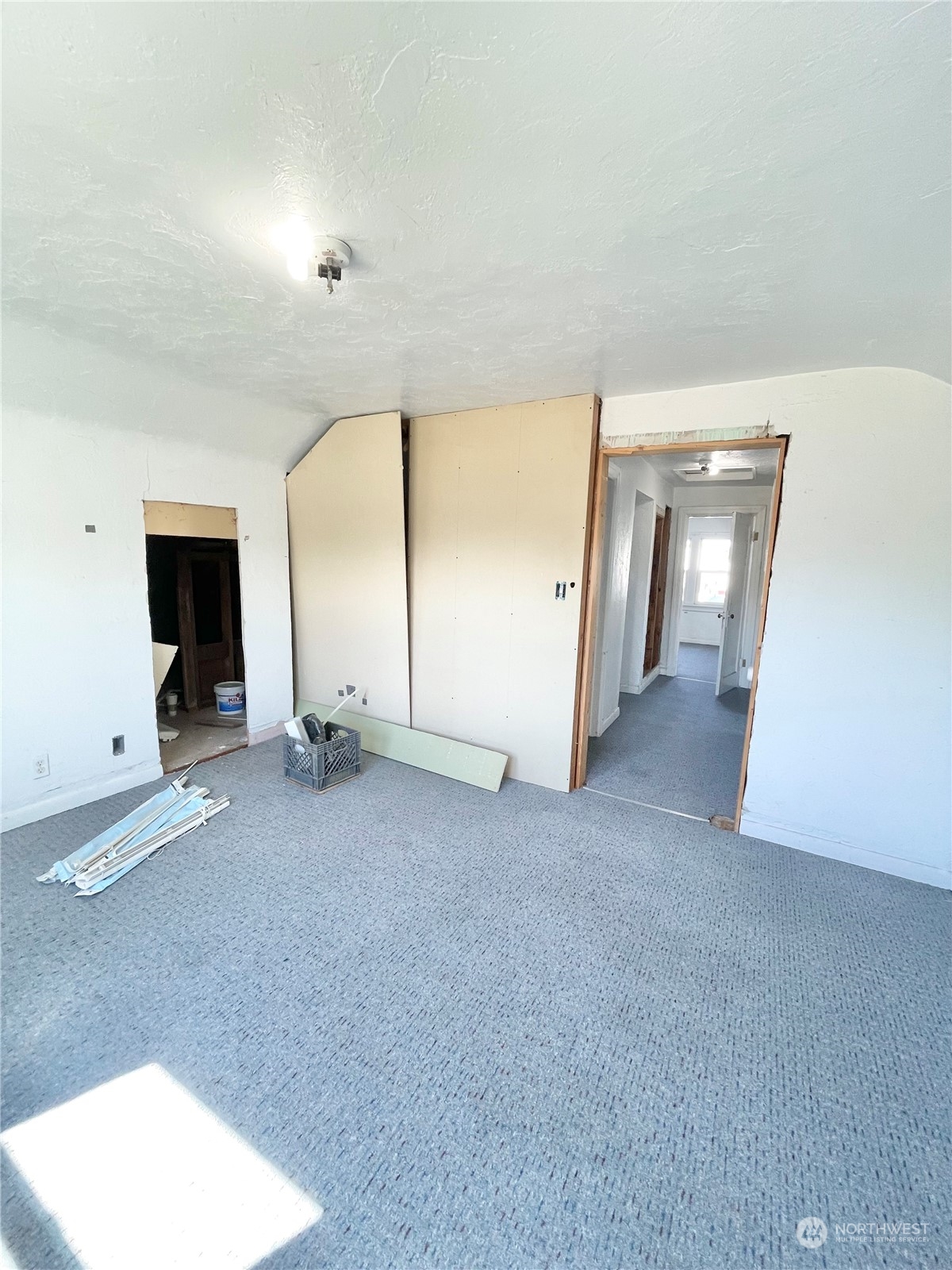 1579 2nd Ave N , Okanogan, WA 98840