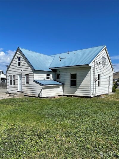 1579 2nd Ave N , Okanogan, WA 98840 - Photo 4
