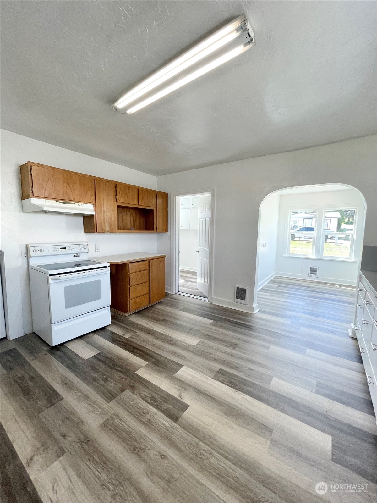 1579 2nd Ave N , Okanogan, WA 98840