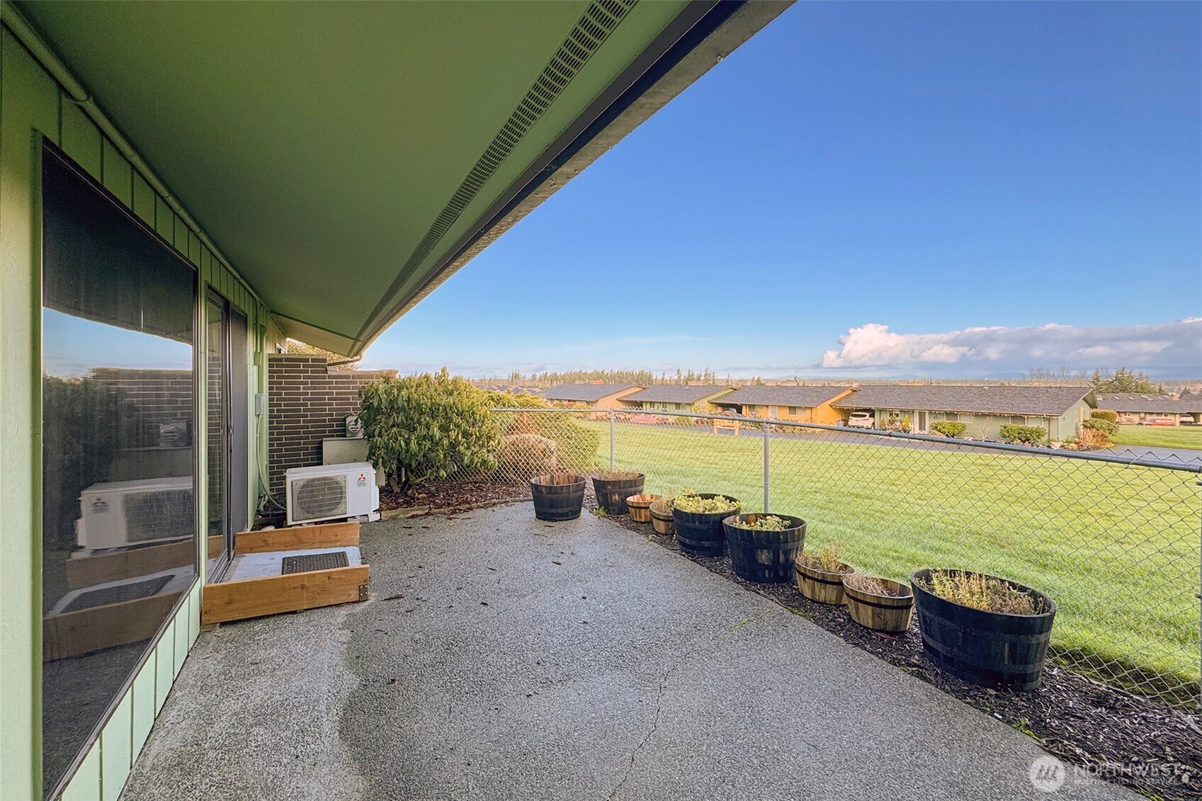 1301 S Third Avenue #9B, Sequim, WA 98382