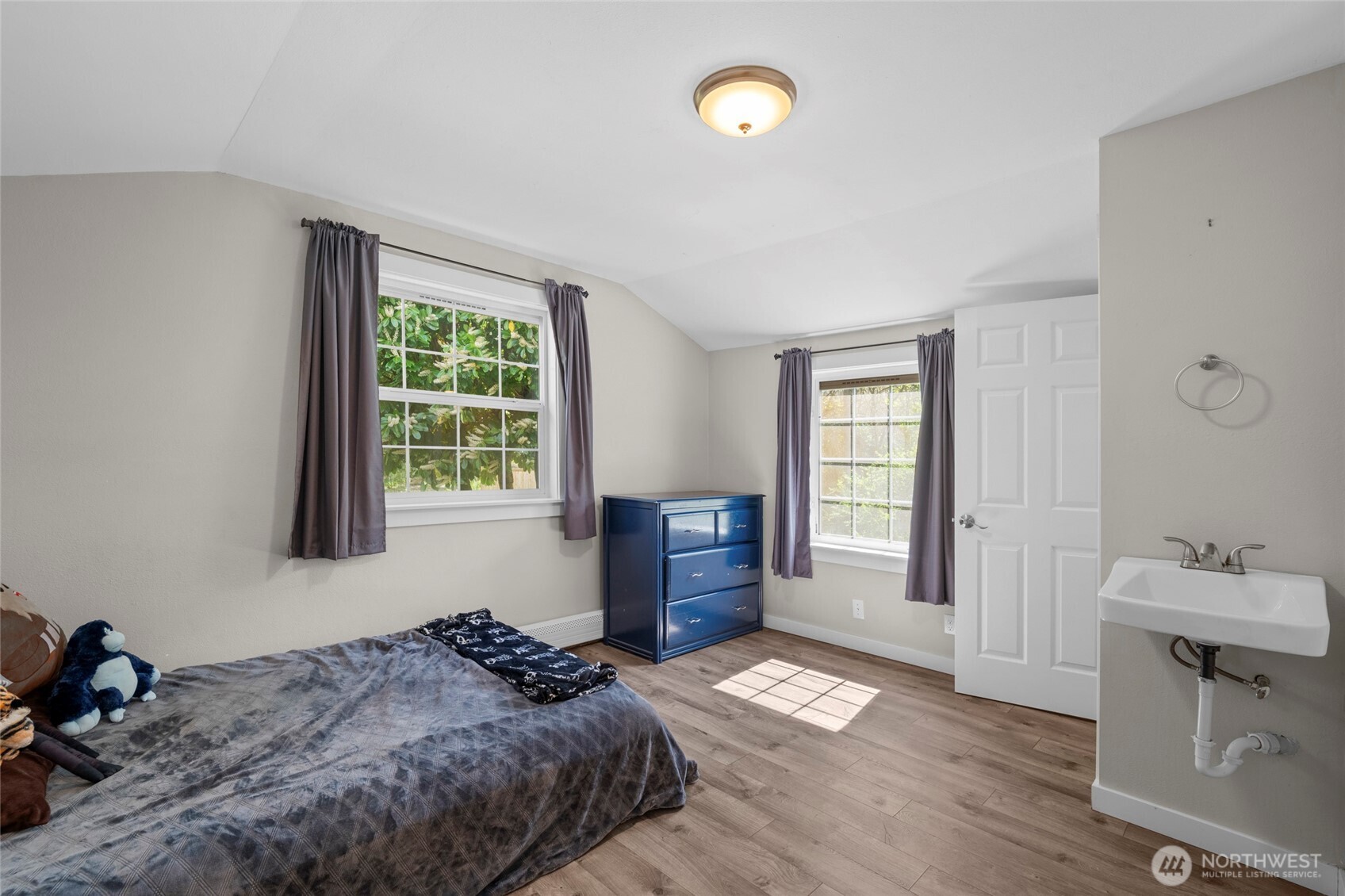 6109 Guerin Street SW, Olympia, WA 98512