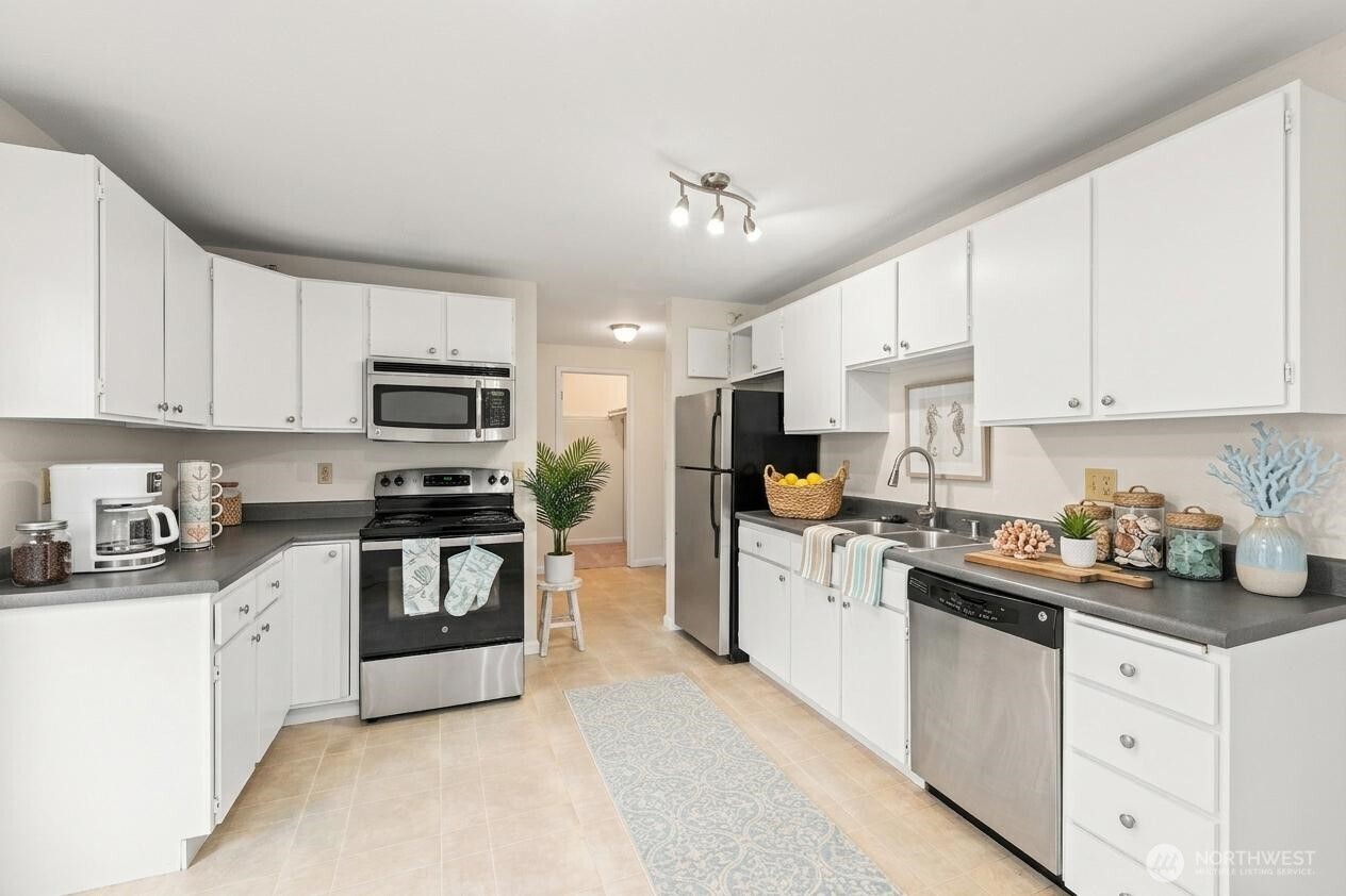 700 Front Street S #A201, Issaquah, WA 98027