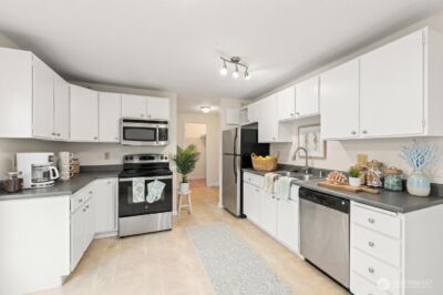 700 Front Street S #A201, Issaquah, WA 98027 - Photo 14