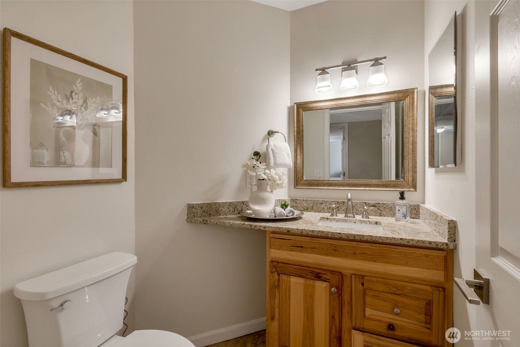 9236 NE 126th Place , Kirkland, WA 98034