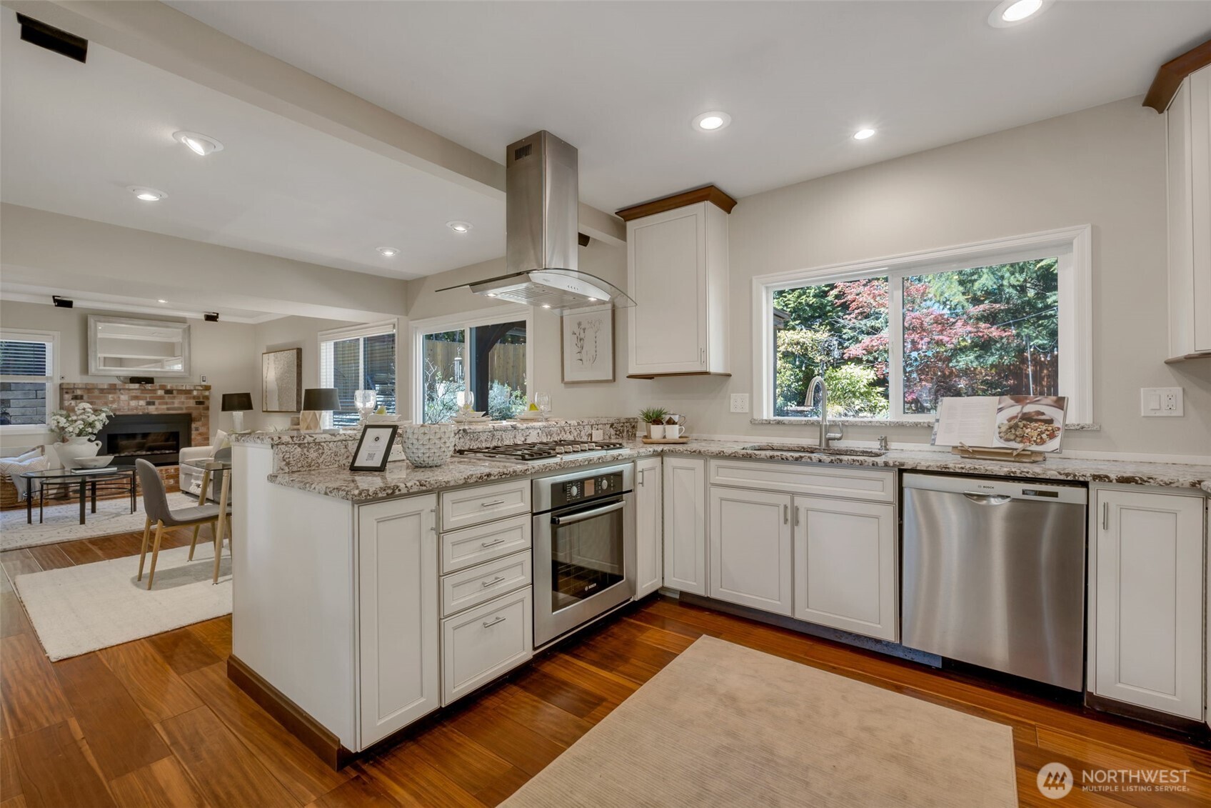 9236 NE 126th Place , Kirkland, WA 98034