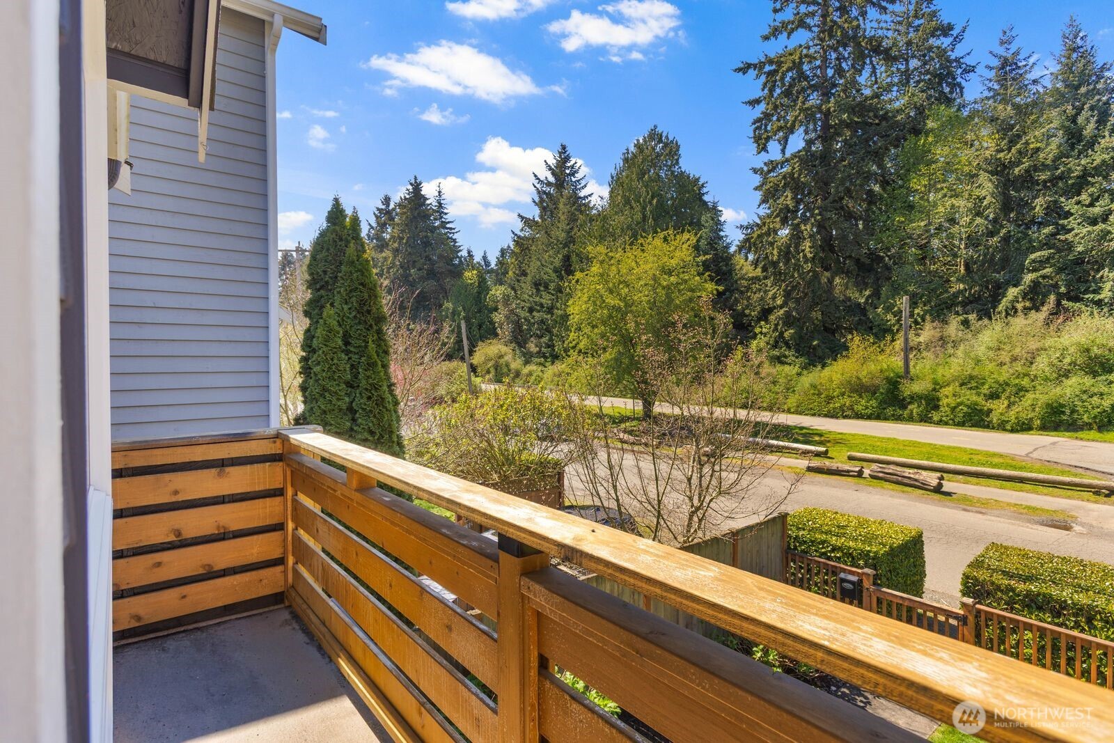 4206 36th Avenue W, Seattle, WA 98199-1325
