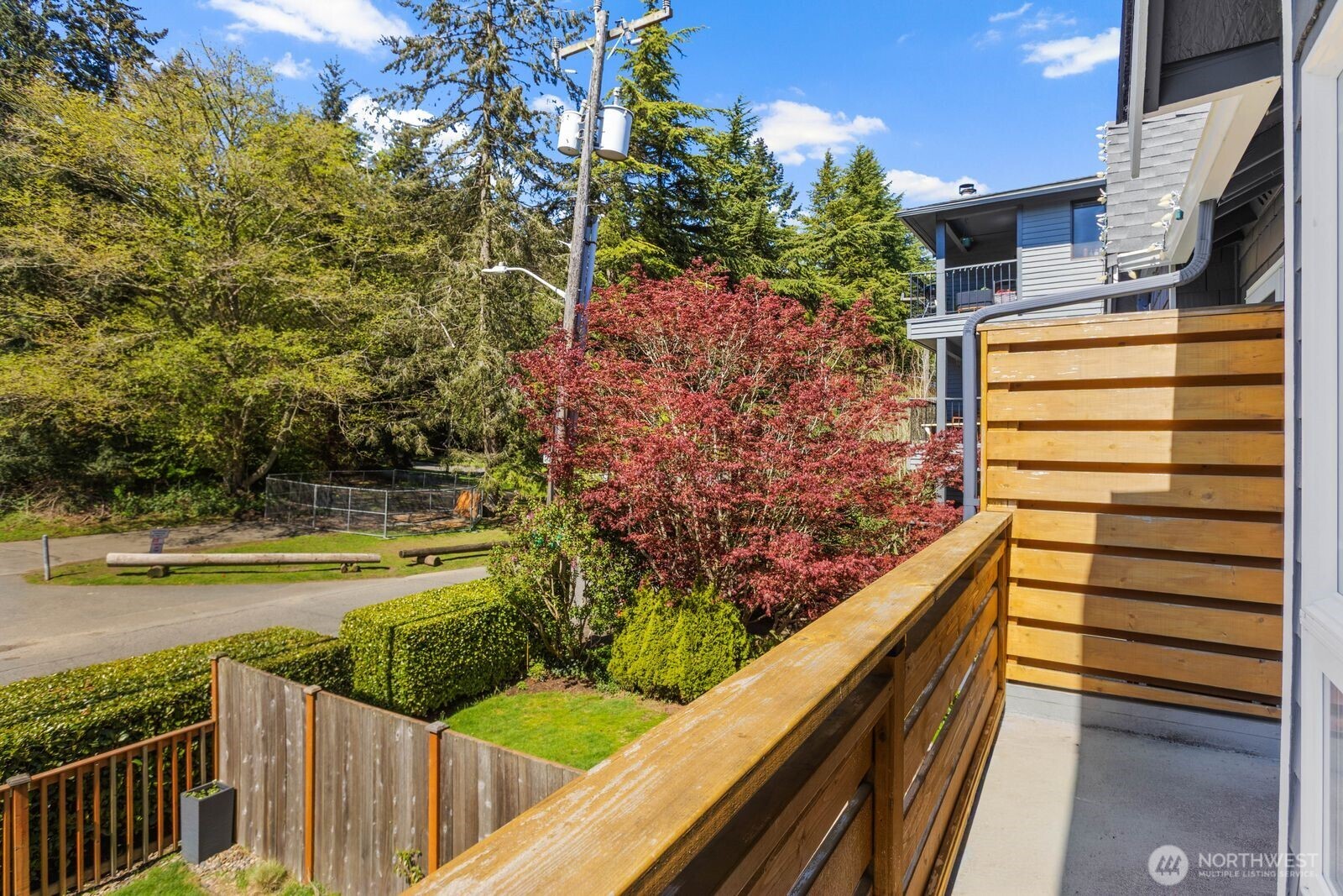 4206 36th Avenue W, Seattle, WA 98199-1325