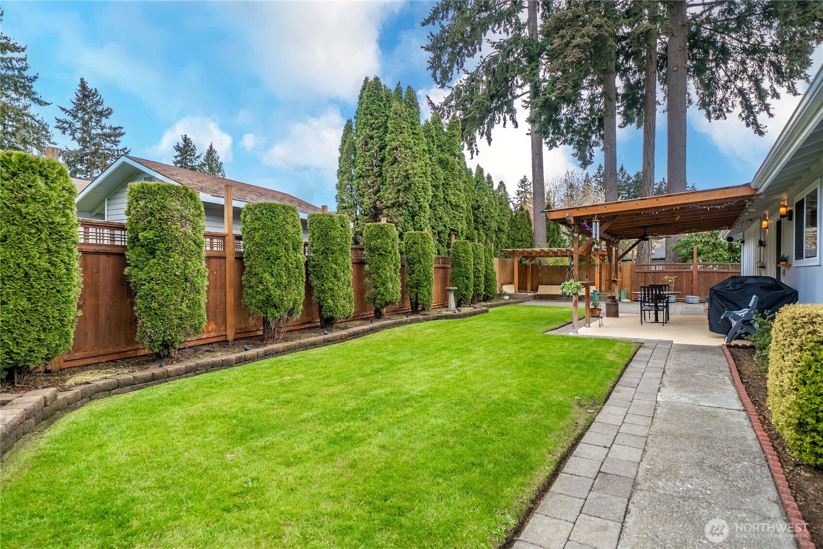 10818 100th Street Ct SW, Tacoma, WA 98498