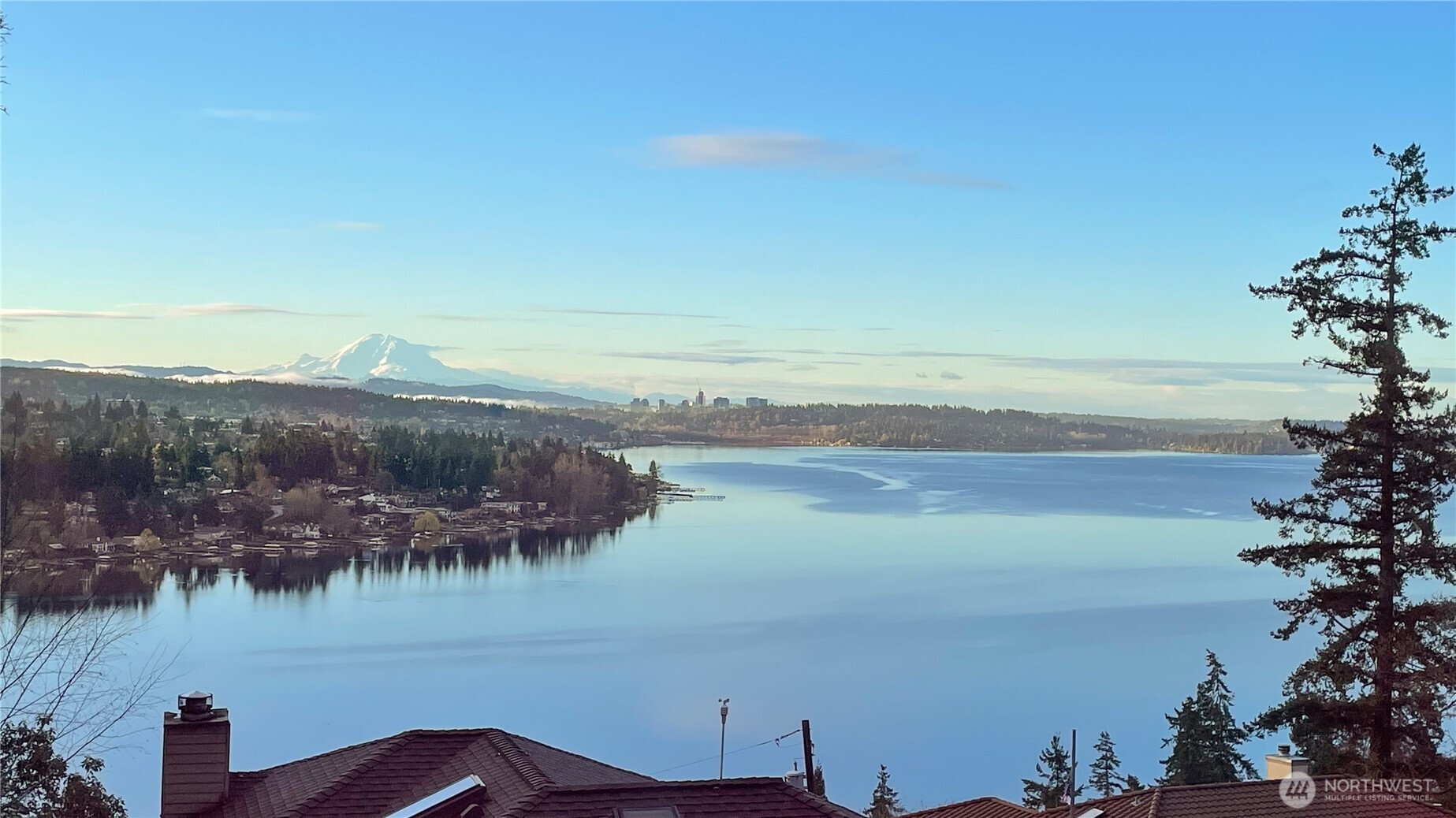 11818 89th Place NE, Kirkland, WA 98034