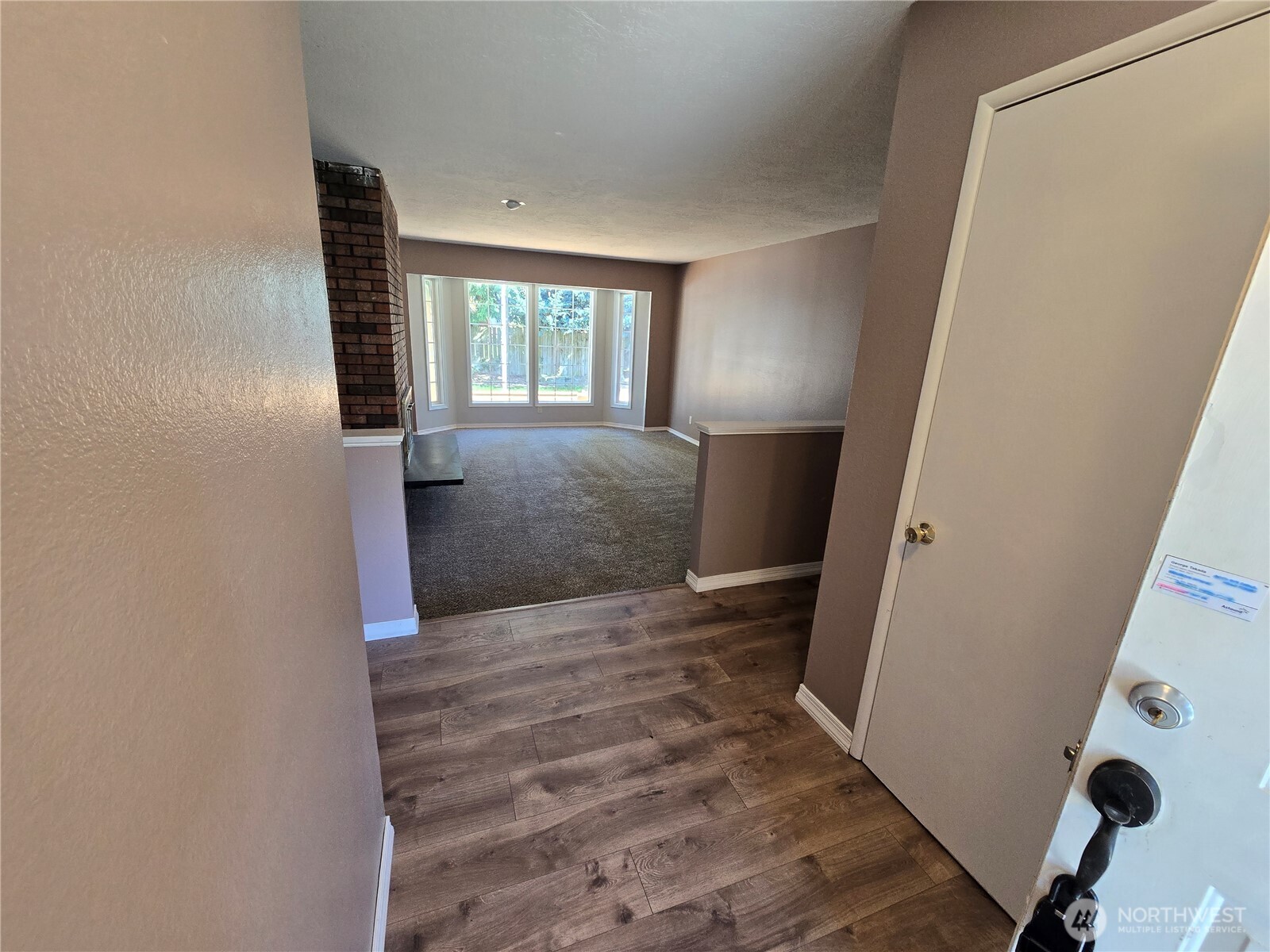 4002 Oak Street , Longview, WA 98632