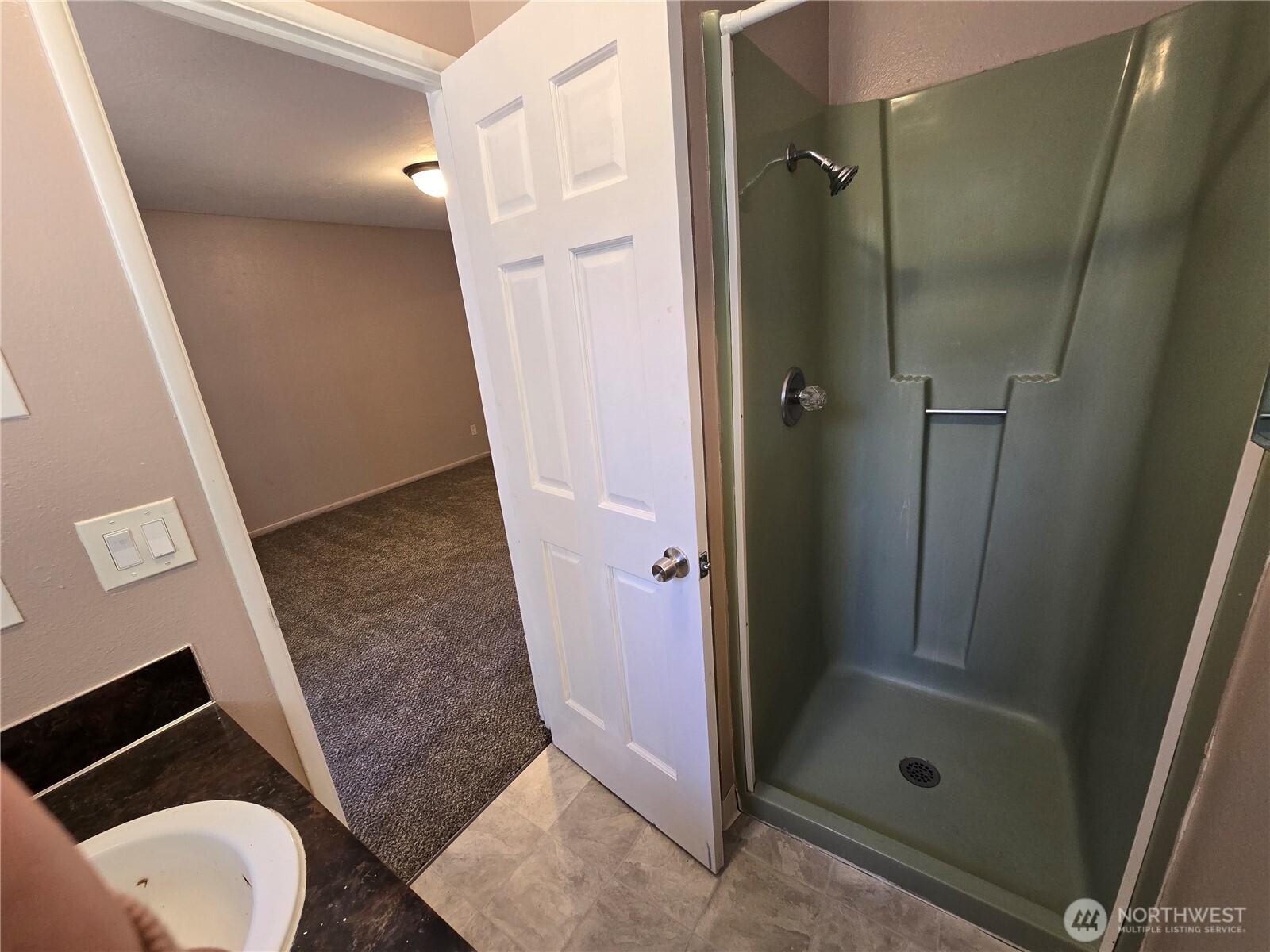 4002 Oak Street , Longview, WA 98632