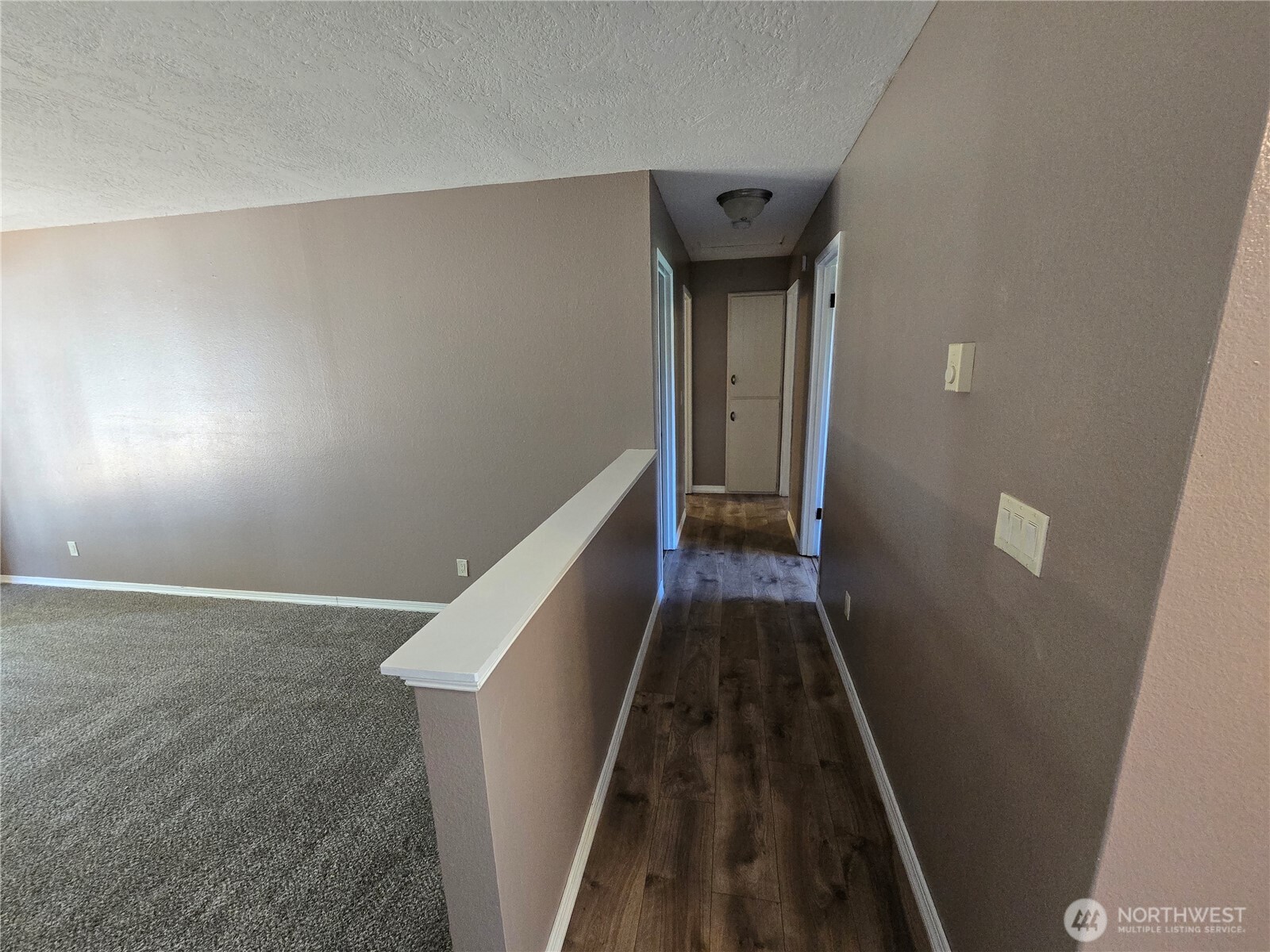 4002 Oak Street , Longview, WA 98632