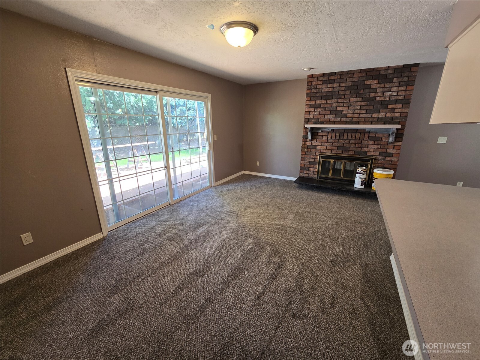 4002 Oak Street , Longview, WA 98632