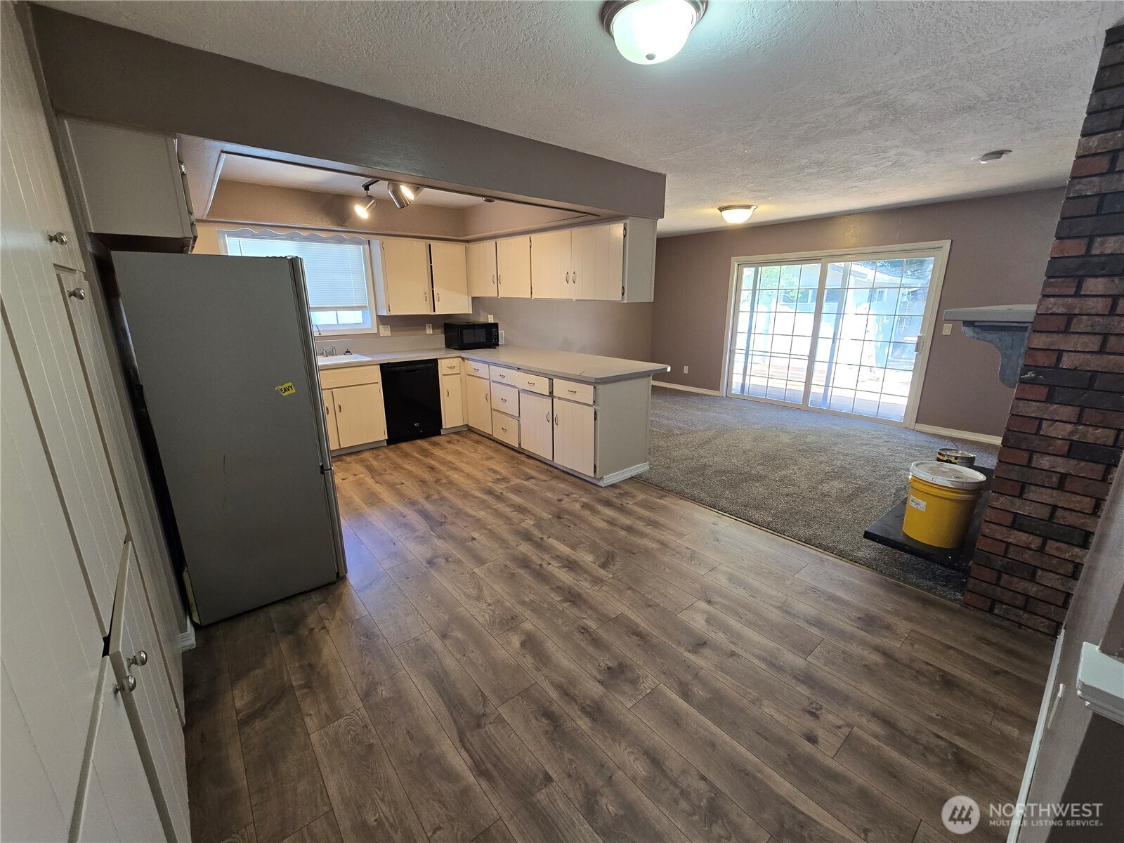 4002 Oak Street , Longview, WA 98632