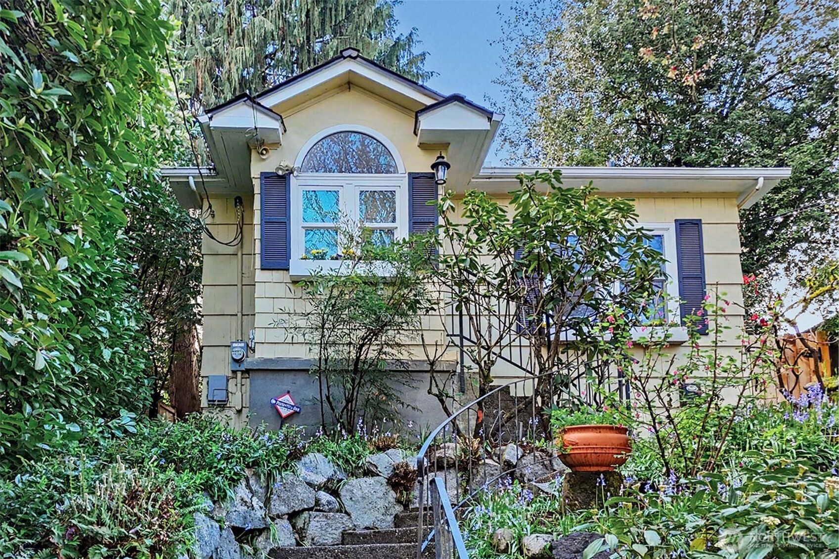 2517 E Miller Street , Seattle, WA 98112