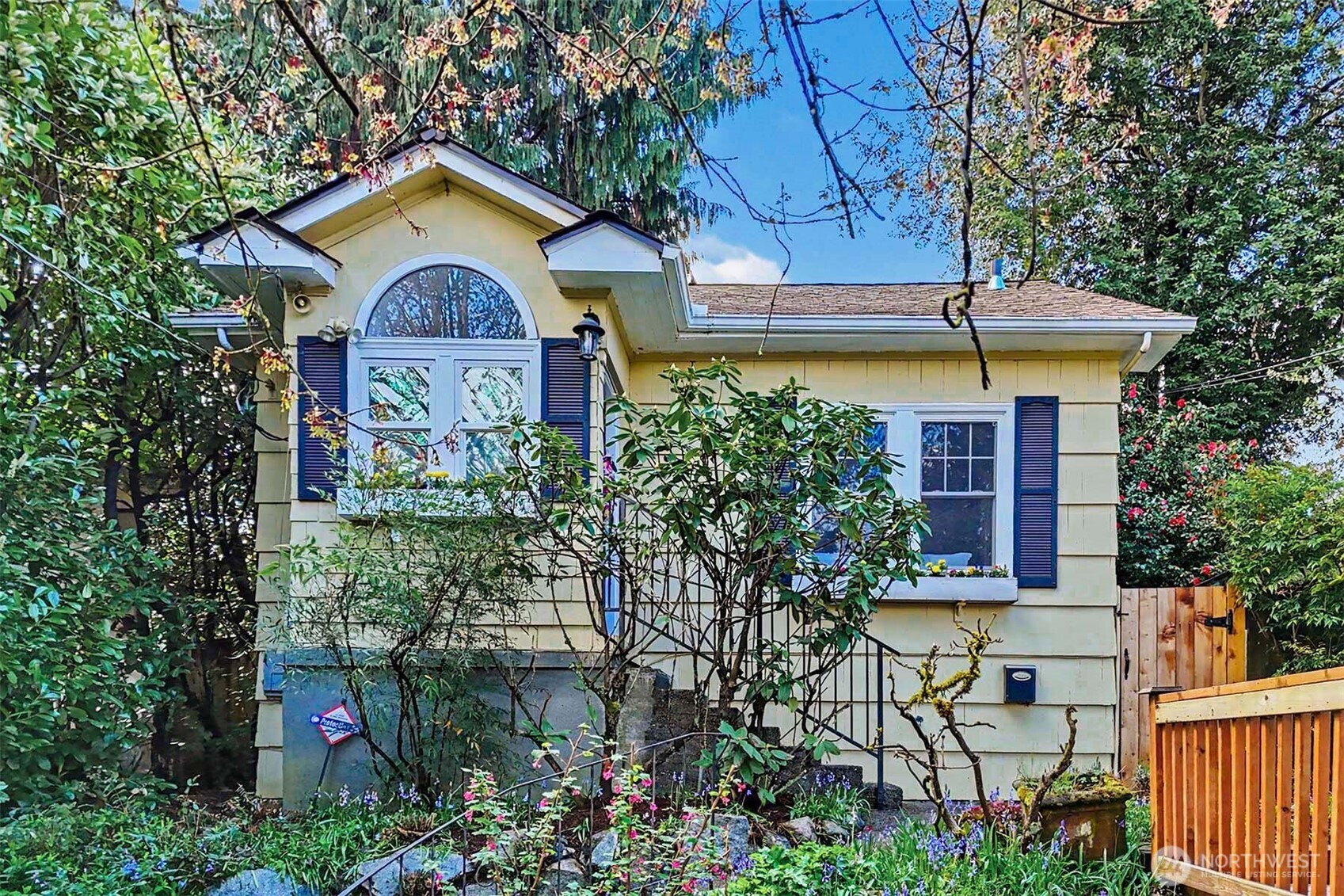 2517 E Miller Street , Seattle, WA 98112