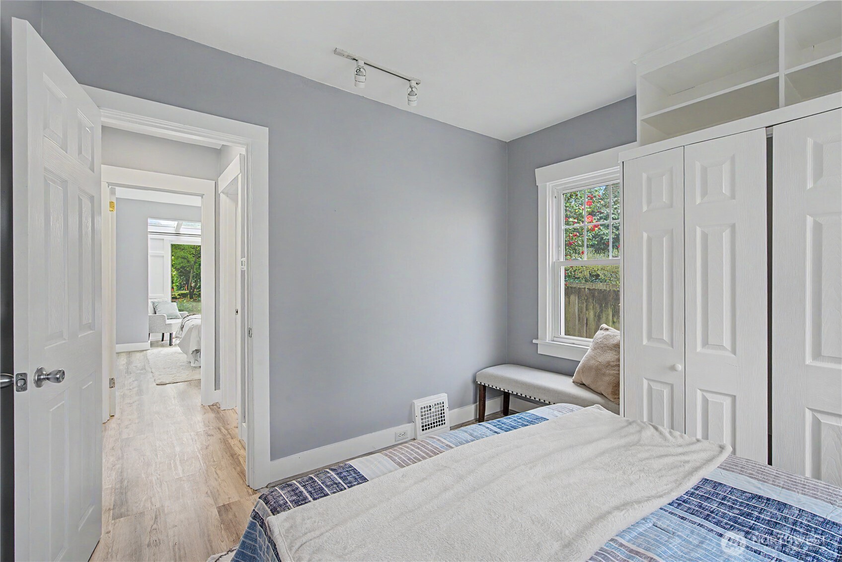 2517 E Miller Street , Seattle, WA 98112