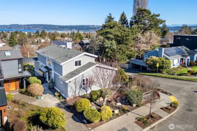6001 60th Avenue NE, Seattle, WA 98115-7909