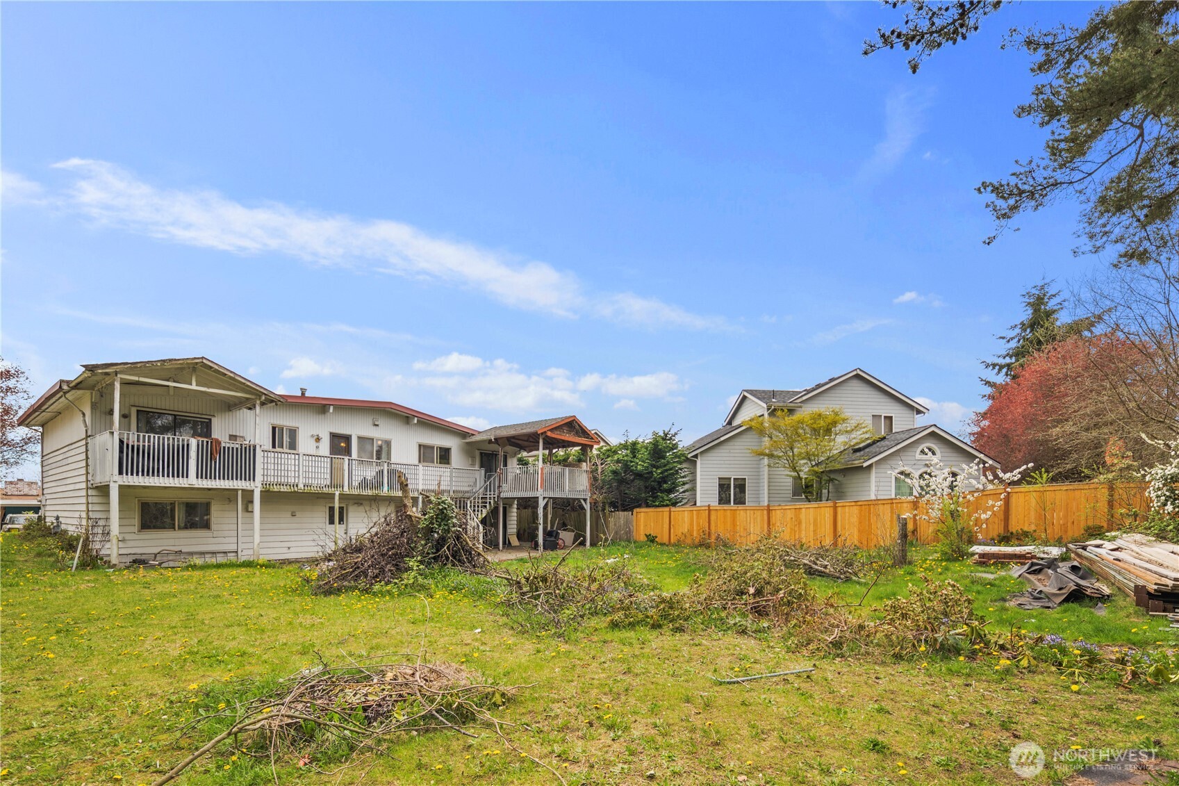 2230 S 253rd Place , Des Moines, WA 98198-9052