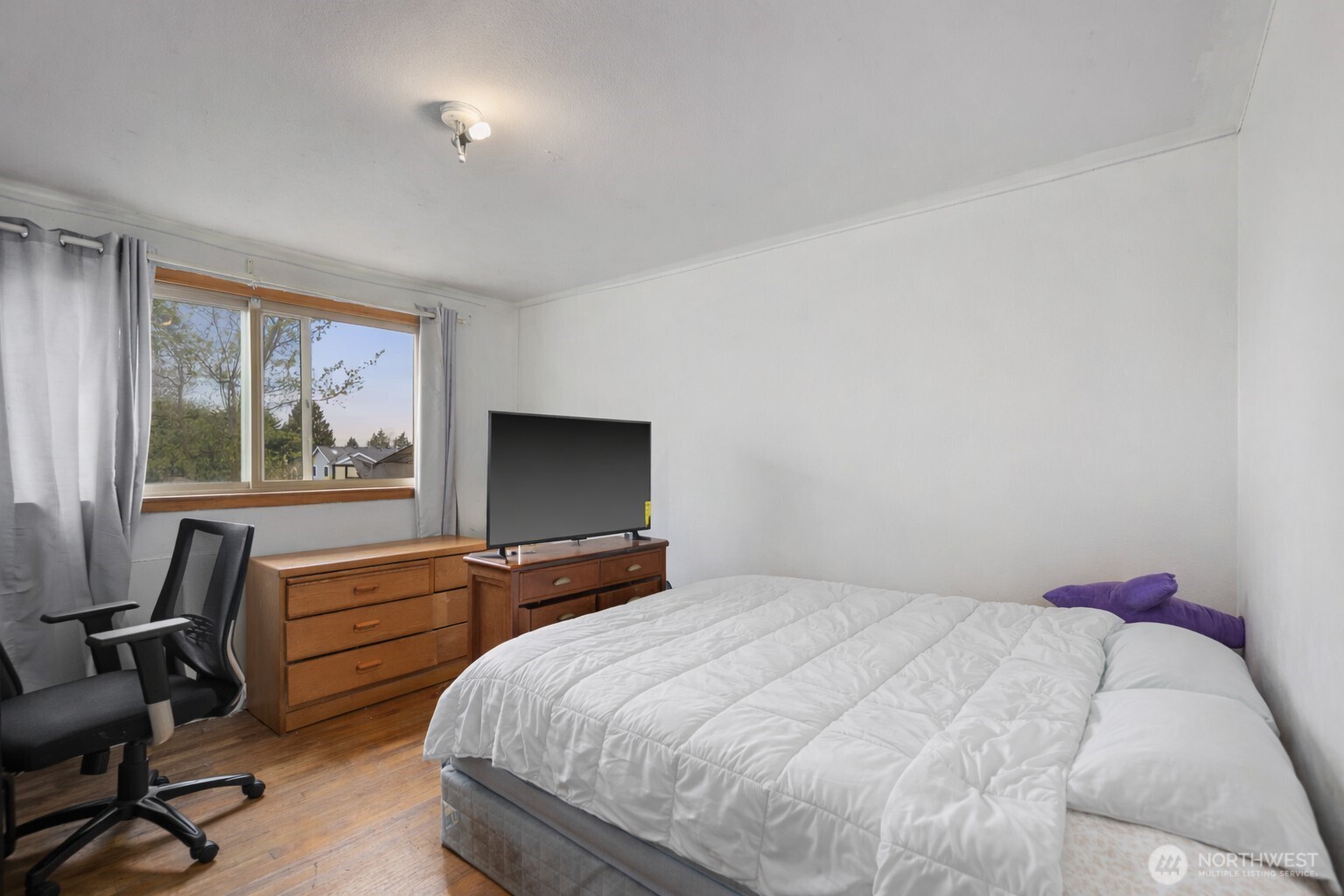 2230 S 253rd Place , Des Moines, WA 98198-9052