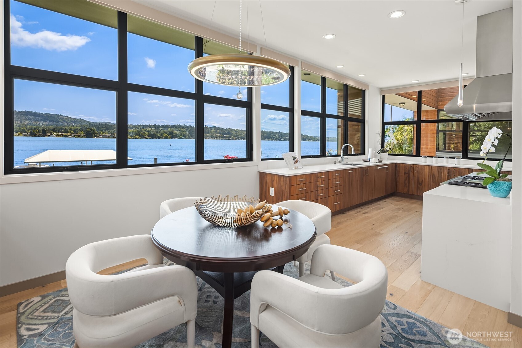 3840 E Mercer Way , Mercer Island, WA 98040