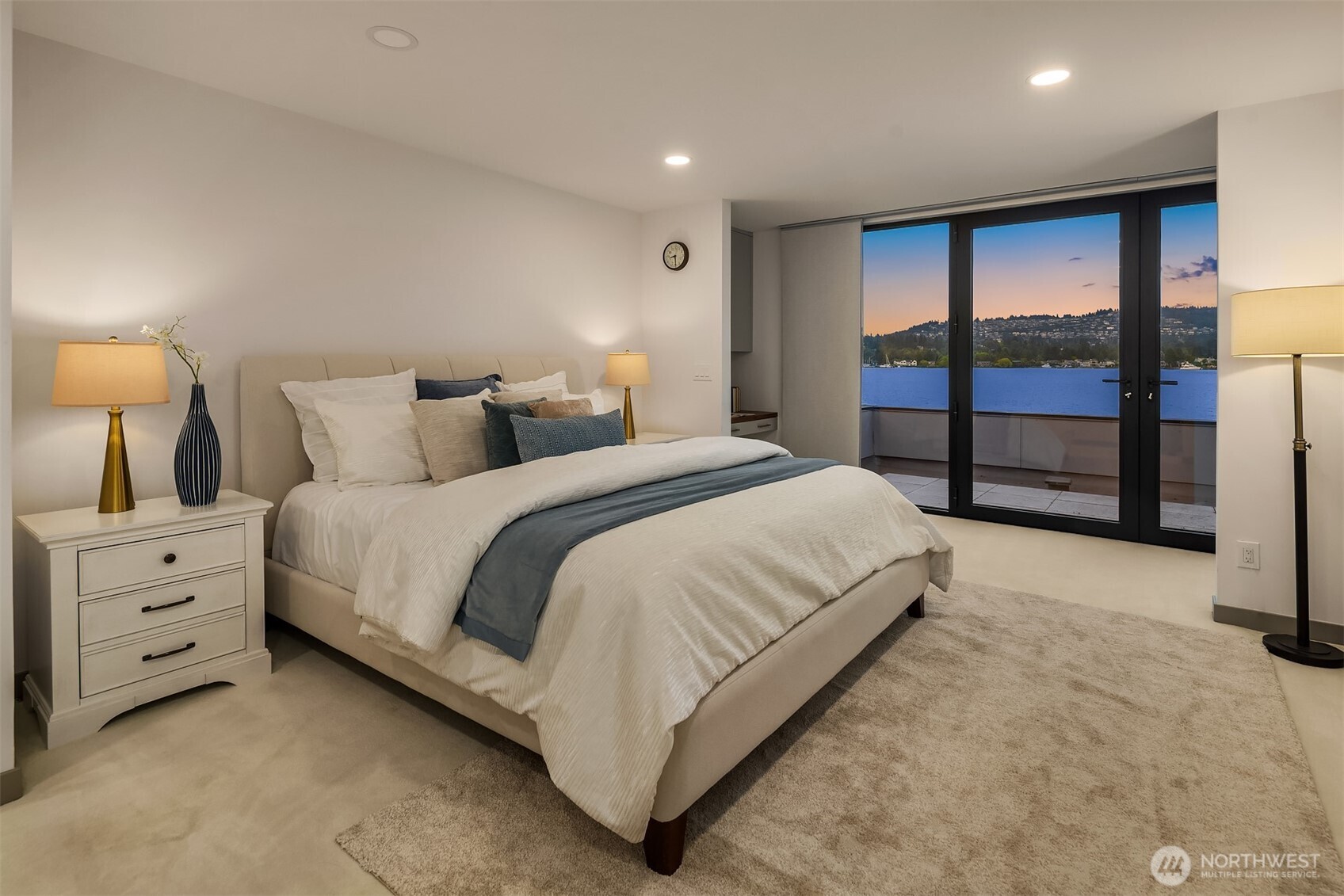 3840 E Mercer Way , Mercer Island, WA 98040