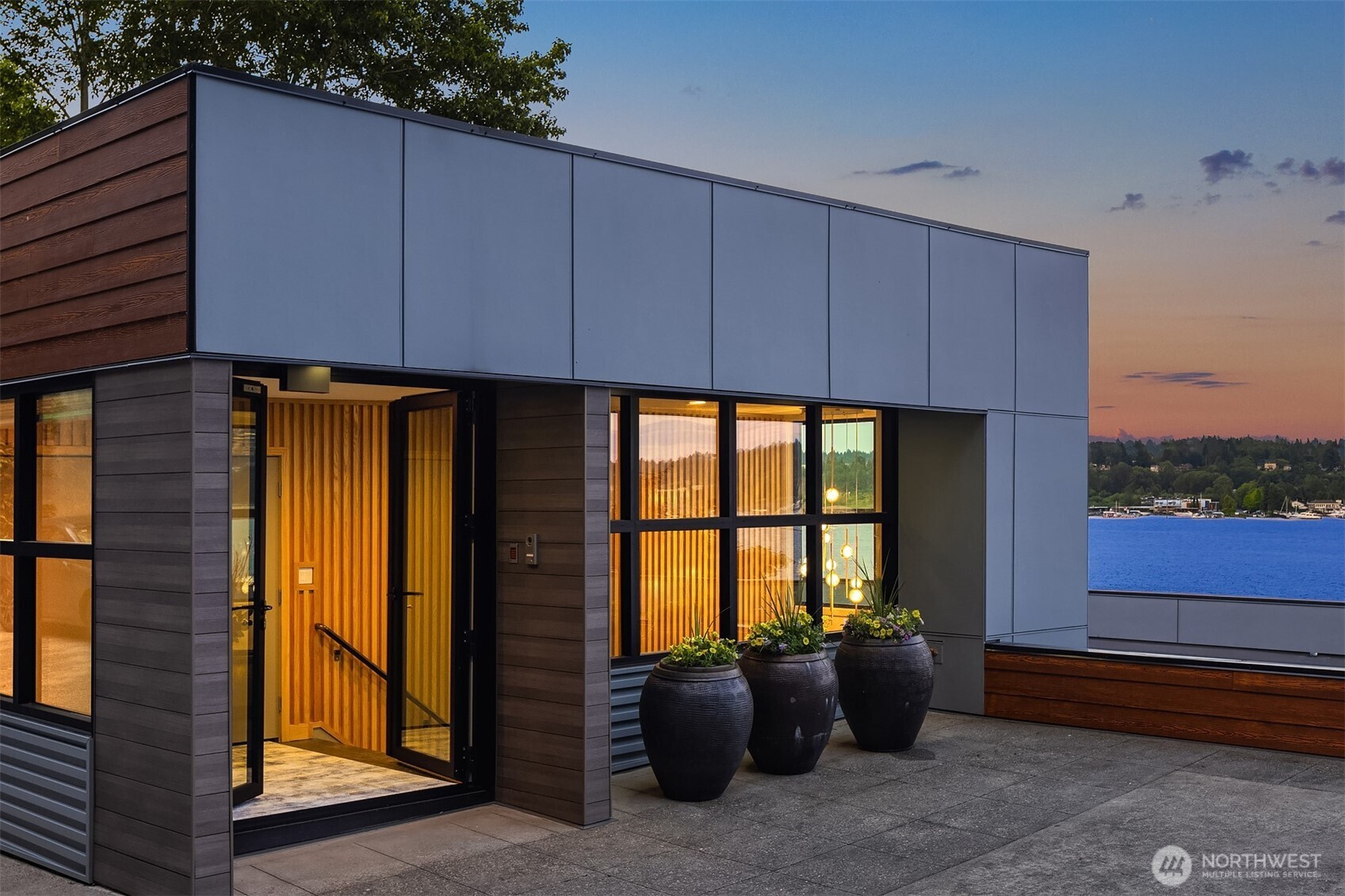 3840 E Mercer Way , Mercer Island, WA 98040