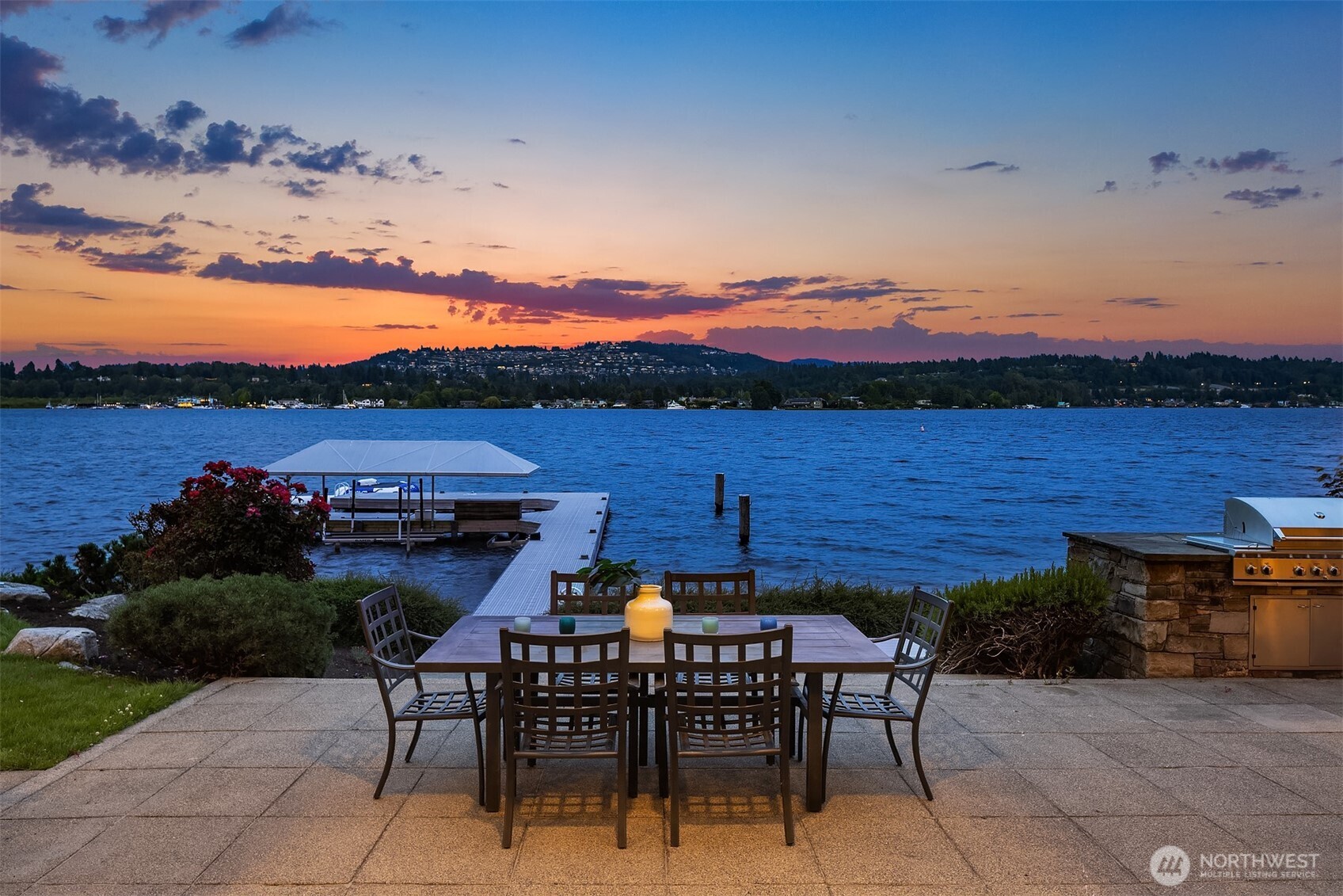 3840 E Mercer Way , Mercer Island, WA 98040