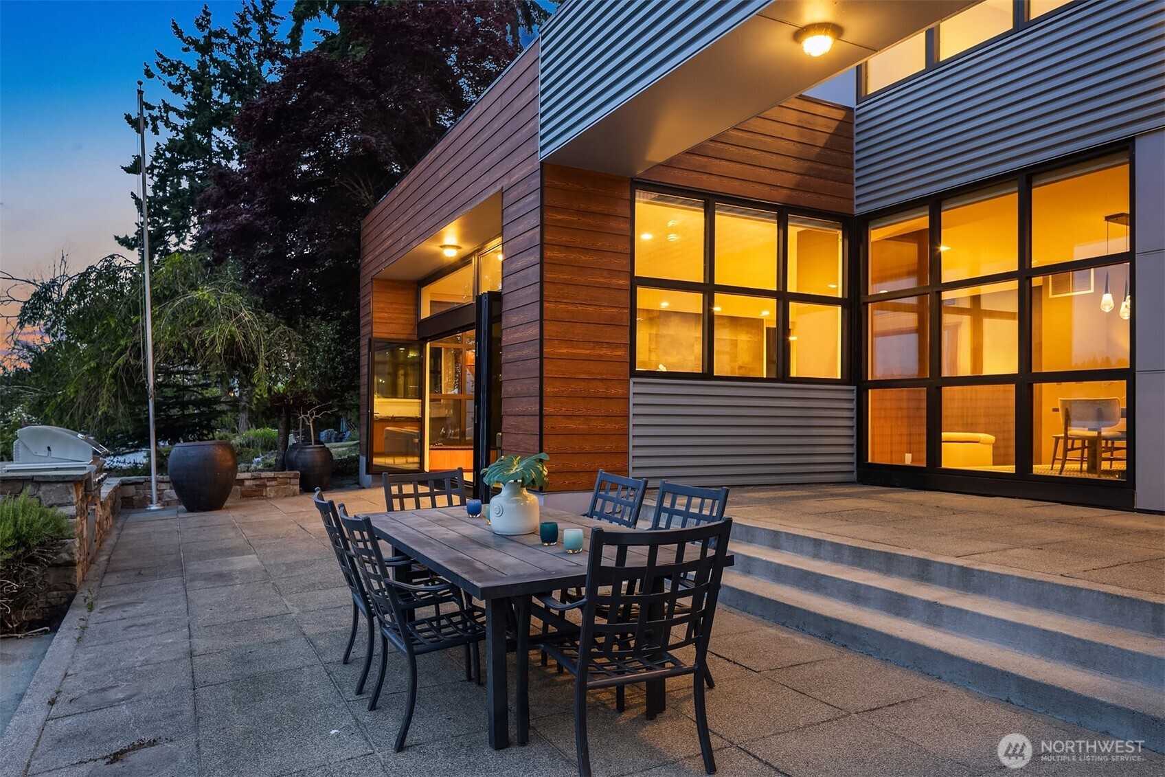 3840 E Mercer Way , Mercer Island, WA 98040