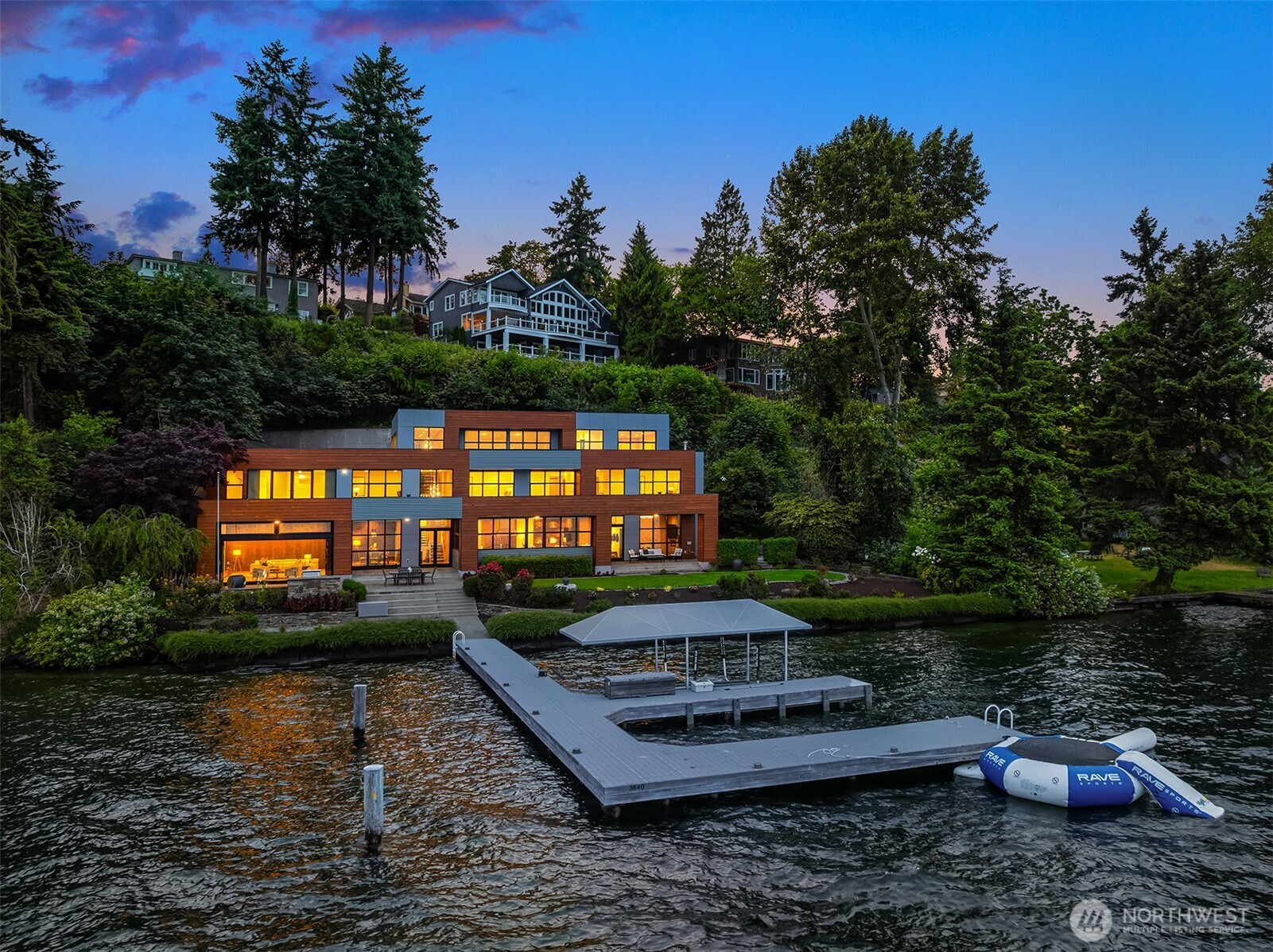 3840 E Mercer Way , Mercer Island, WA 98040