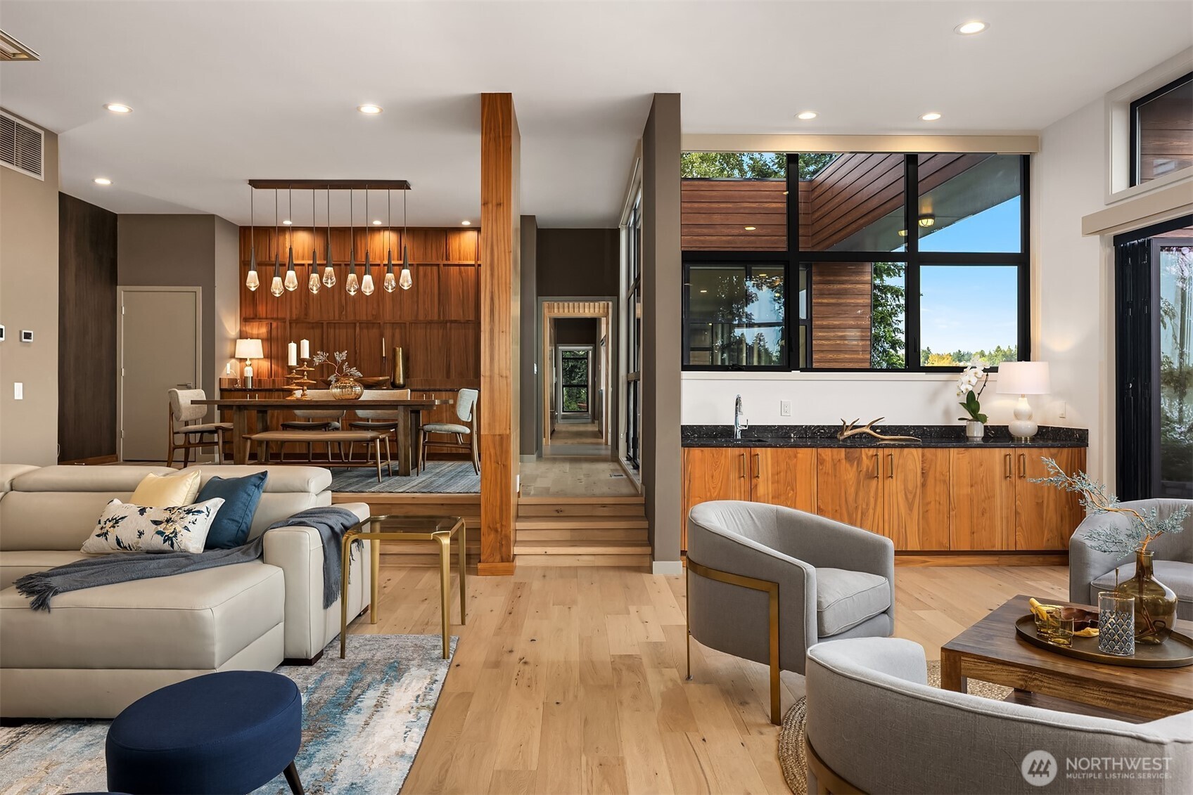 3840 E Mercer Way , Mercer Island, WA 98040